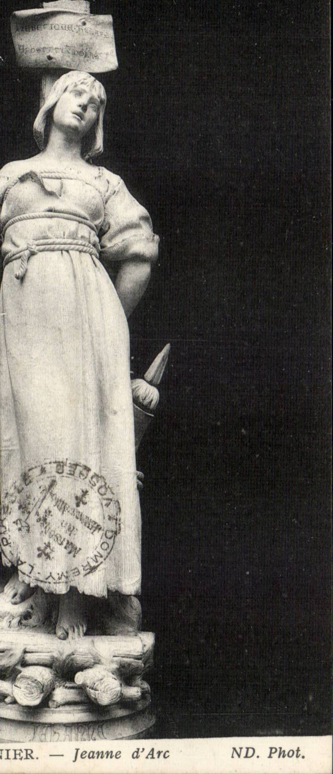 Kunste - Skulptur - Jeanne d Bogen - CPA