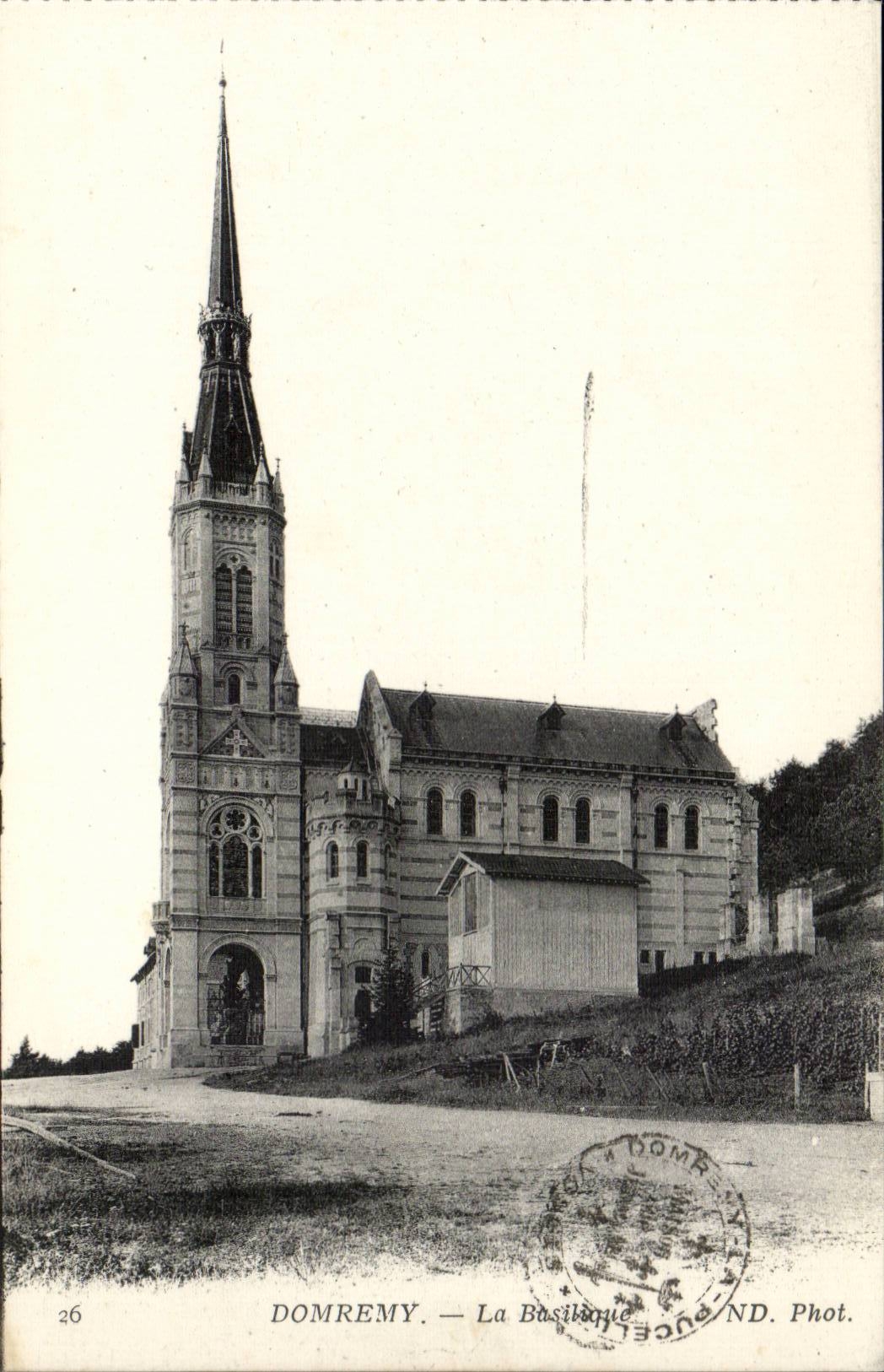 Domremy - die Basilika - CPA