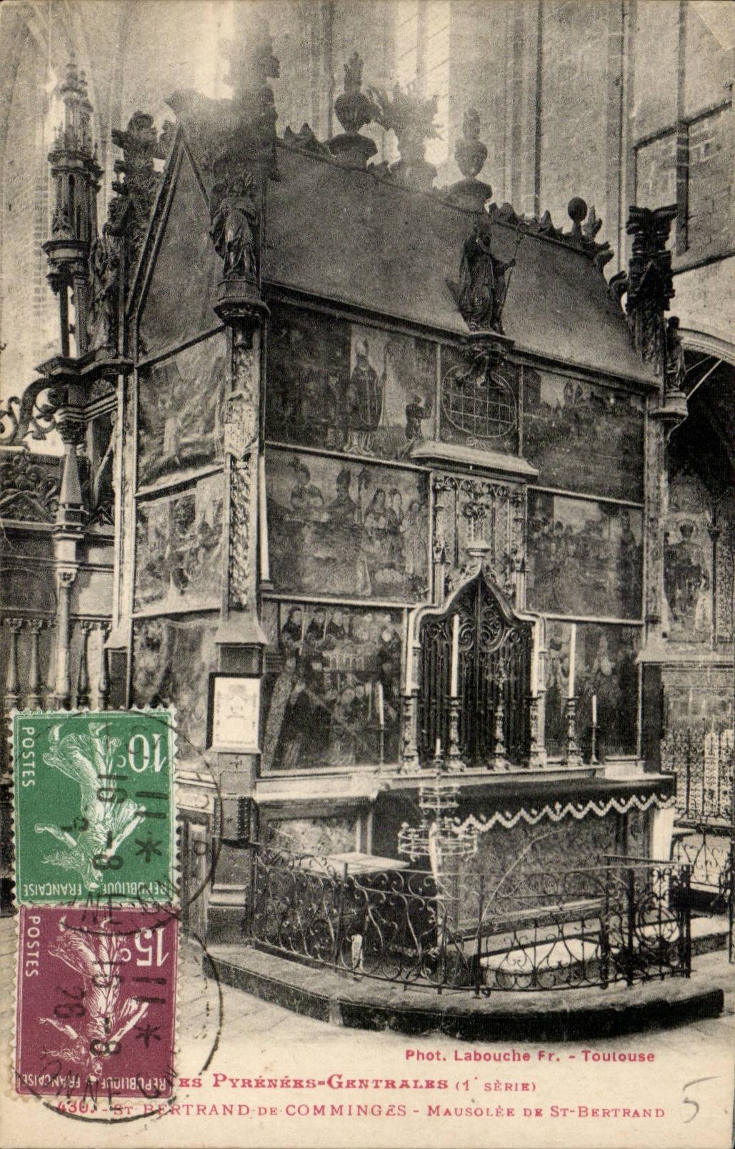 St Bertrand de Comminges CPA Mausoleum von Str Bertrand
