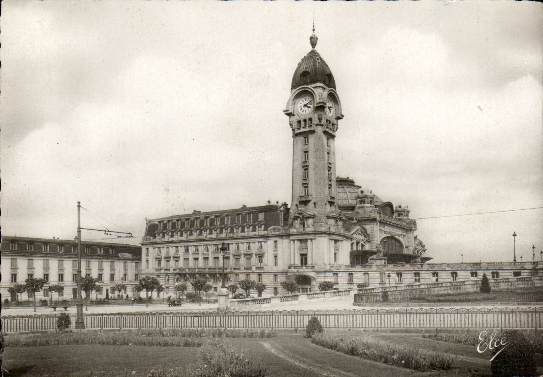 Limoges - Train station Monumental of the Benedictines - CPA