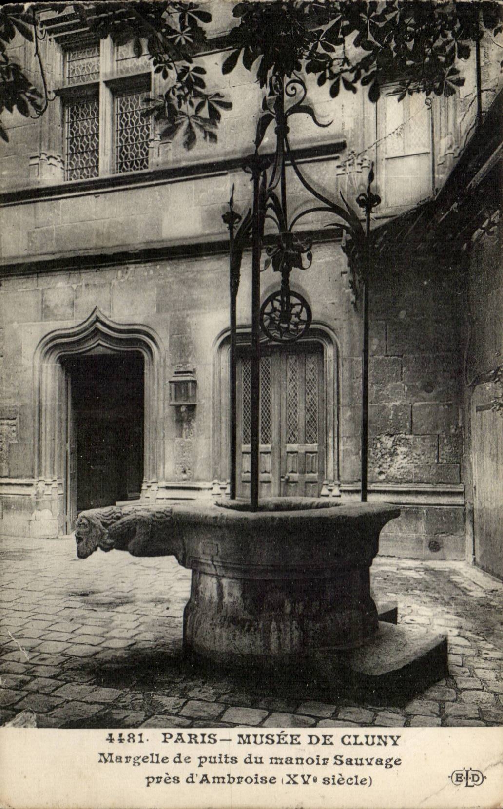 Paris - 5 - Museum of Cluny - Well - CPA