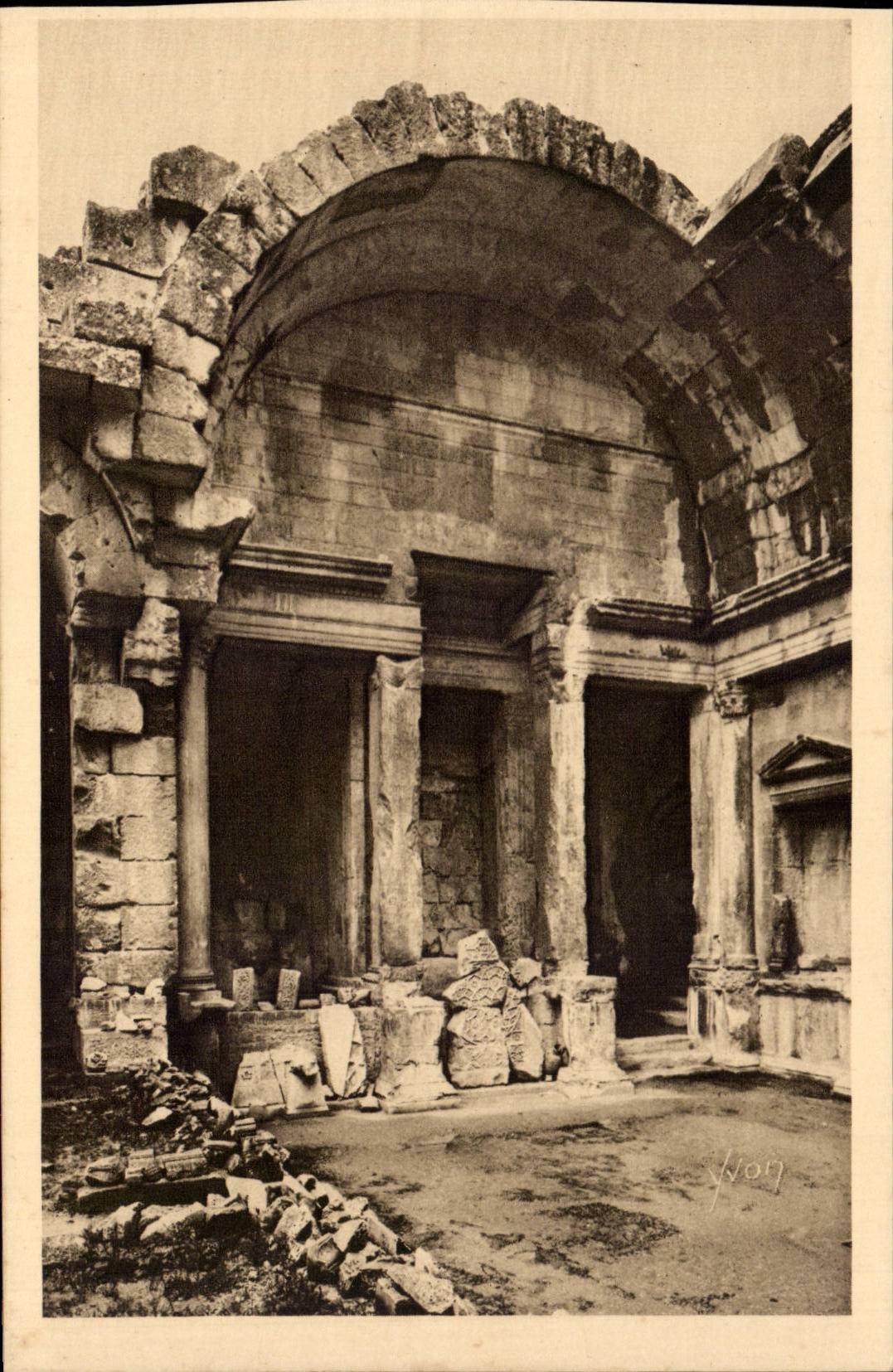 Nimes - Garten des Brunnens - Tempel von Diane - CPA