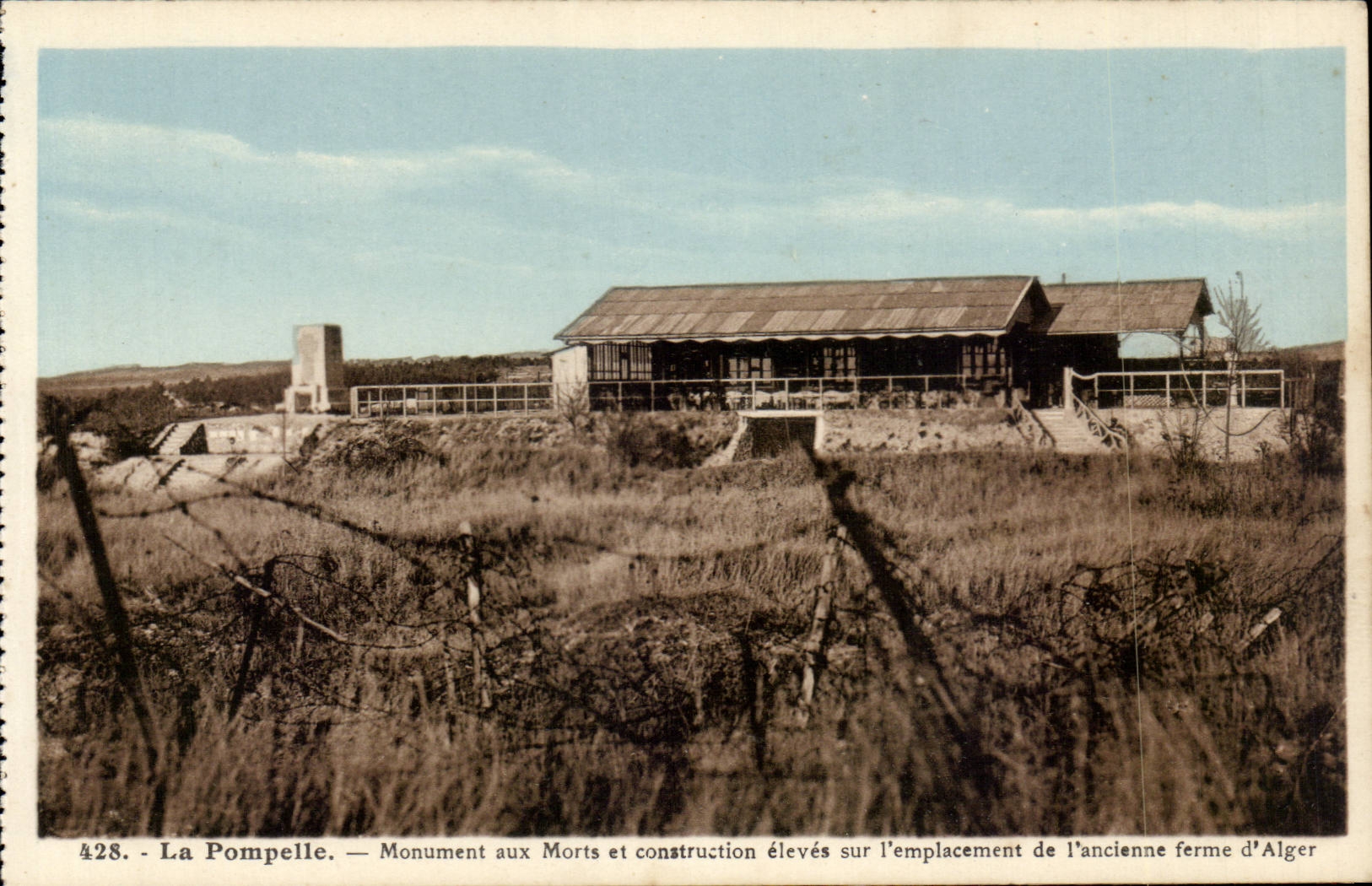 Pompelle - War memorial and construction raised on the site of the old farm of Algiers CPA