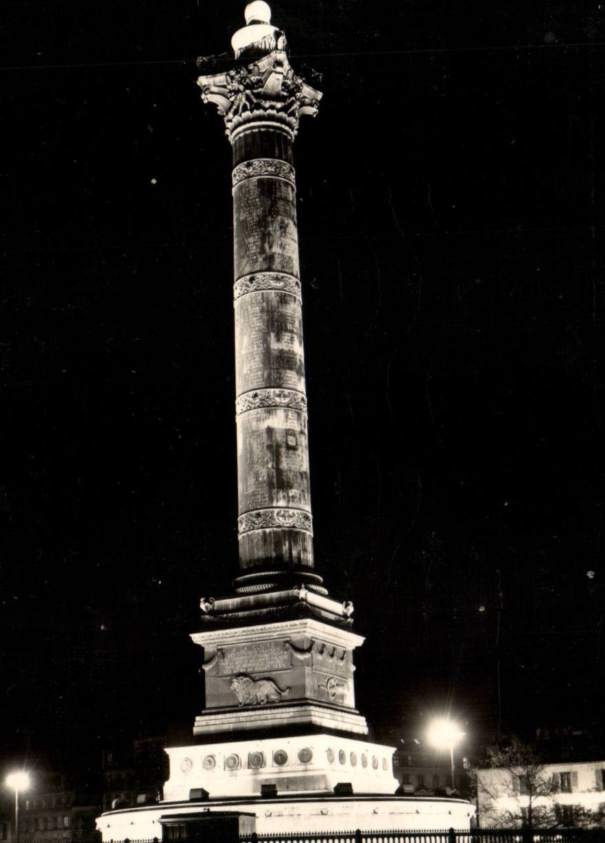 Paris - 11 - Ort der Bastille - die Spalte von Illuminee Juli - CPA
