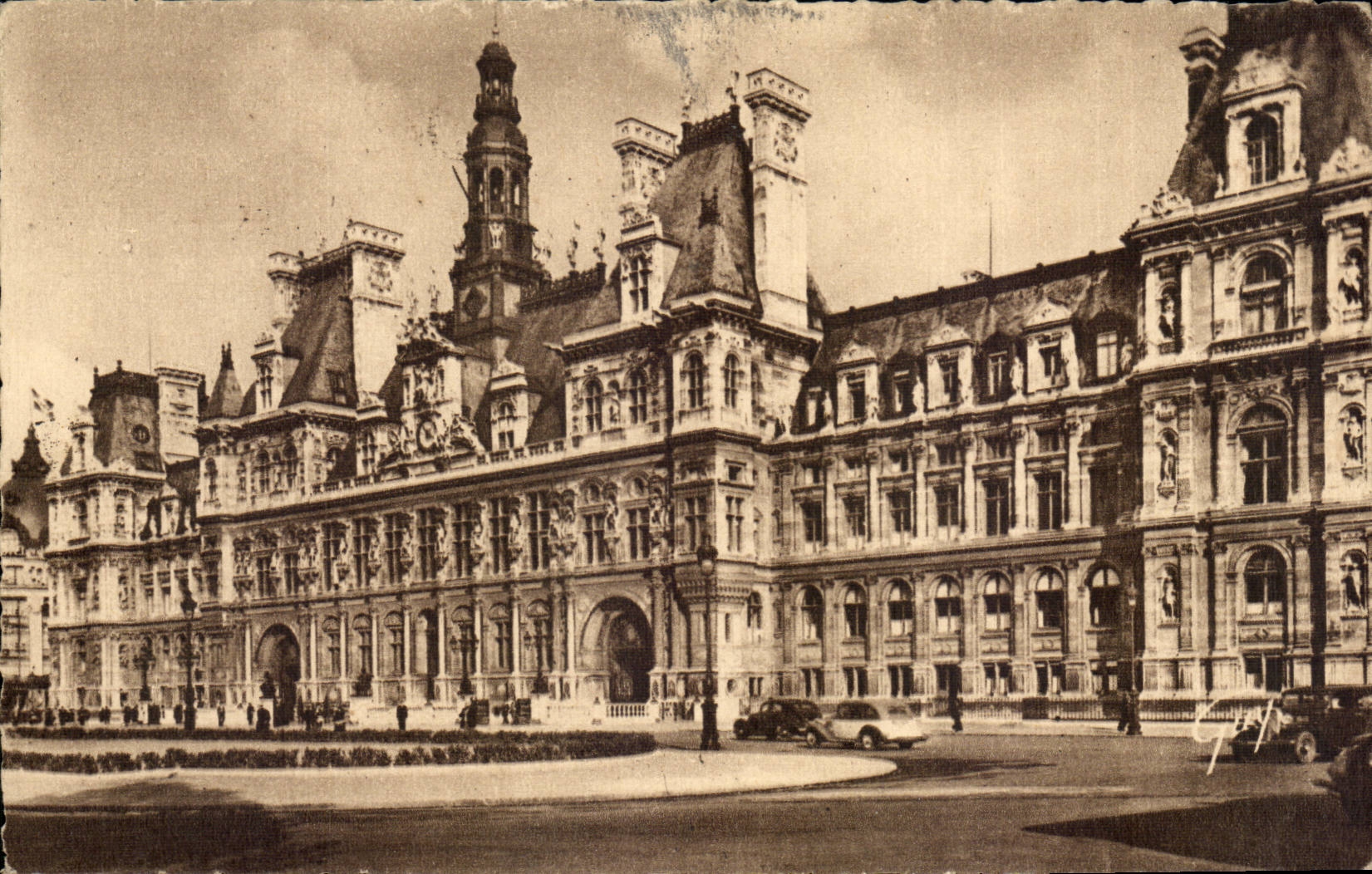 Paris - 4 - L'Hotel de Ville - 1882 CPA