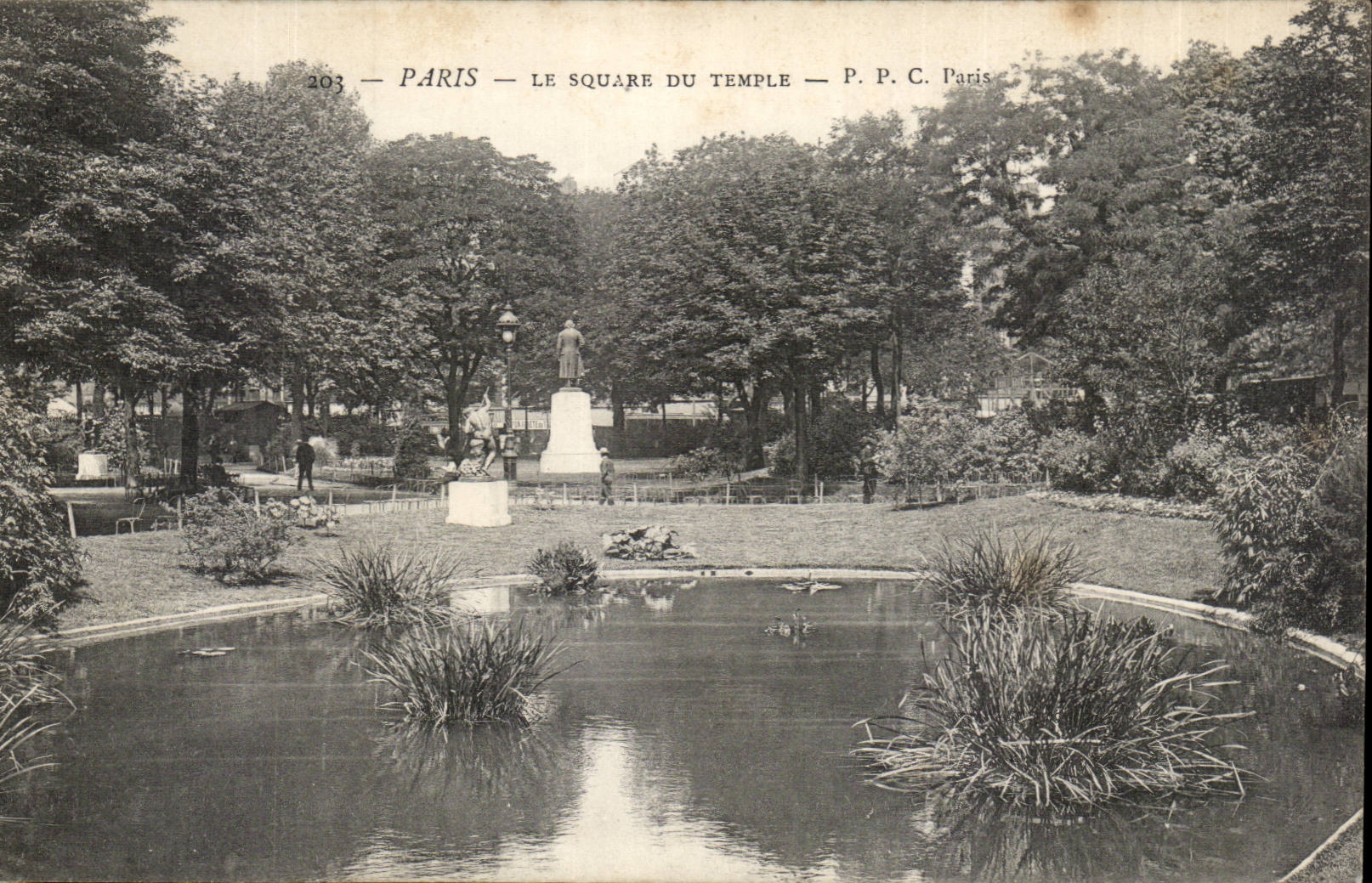 Paris - 3 - the Public garden of Temple CPA -