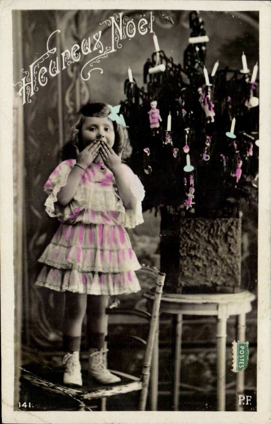 Fantasy - Child - Happy Christmas - Happy Chritmas - Little Girl in face off Christmas tree - CPA