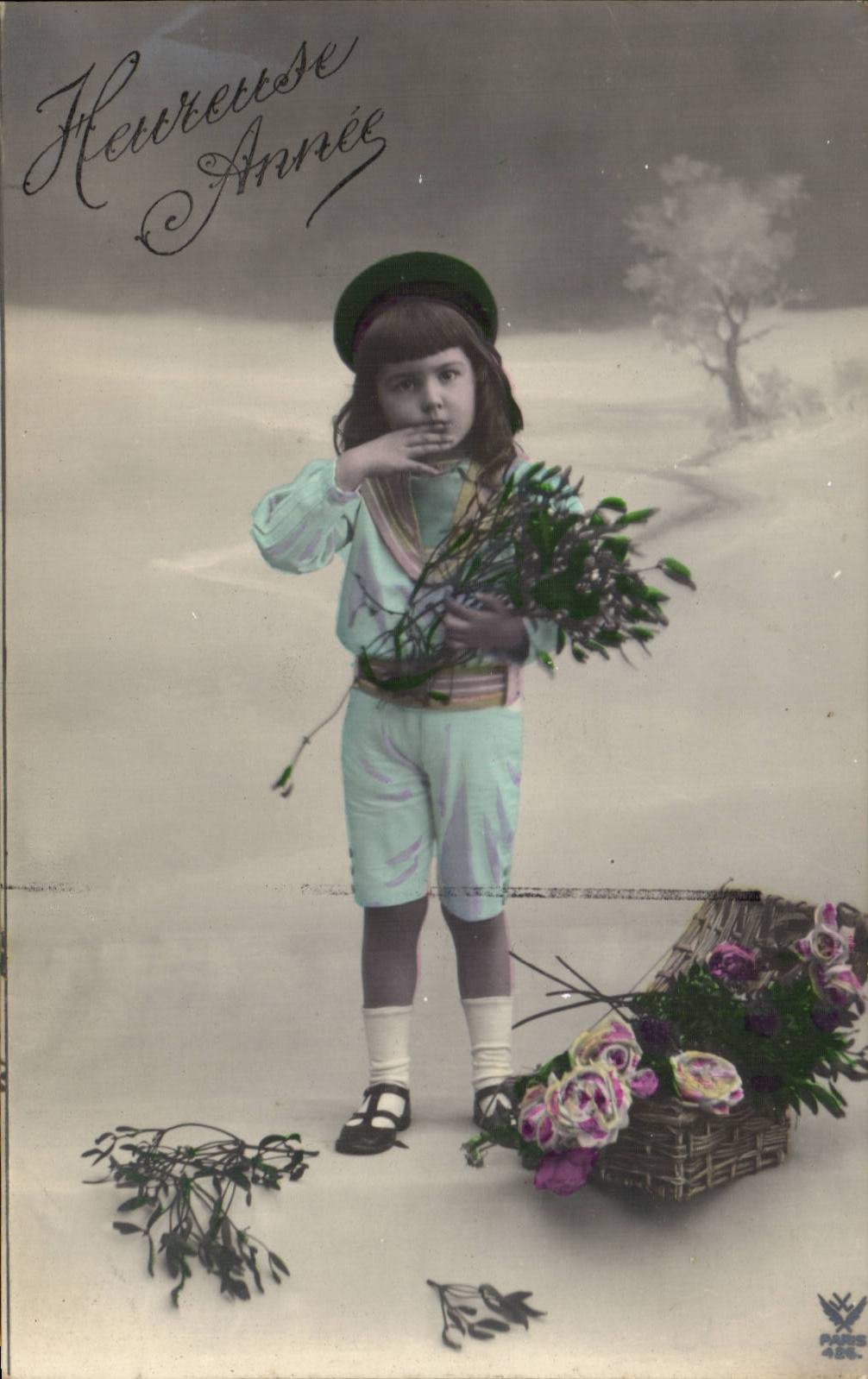 Fantasy - Child - Happy Year - Little girl in winter hat - CPA