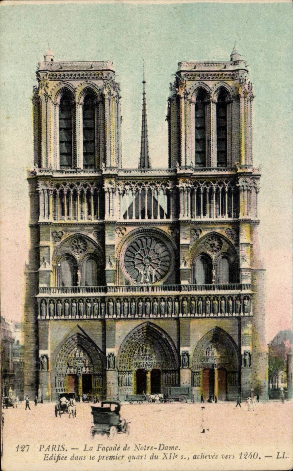 Paris - 4 - Notre Dame - CPA 