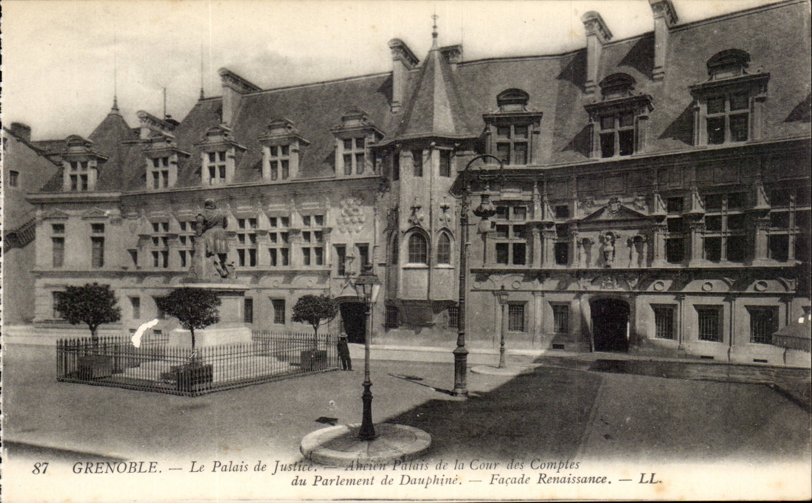 Grenoble - Gerichte - alter Gaumen des Rechnungshofes des Parlaments von Dauphine - CPA