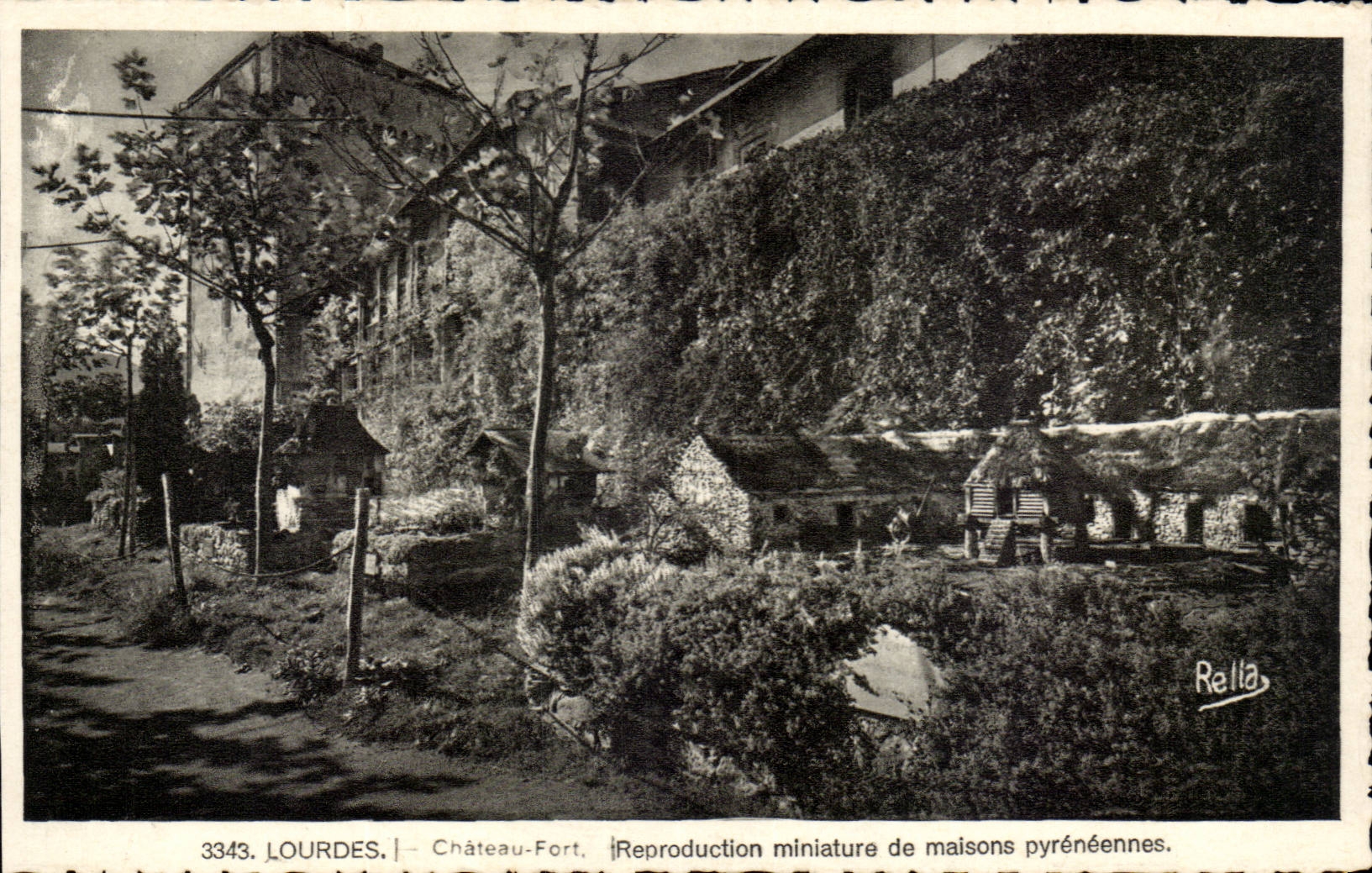 Lourdes - the Castle Fort - miniature Reproduction of Pyrenean houses - CPA