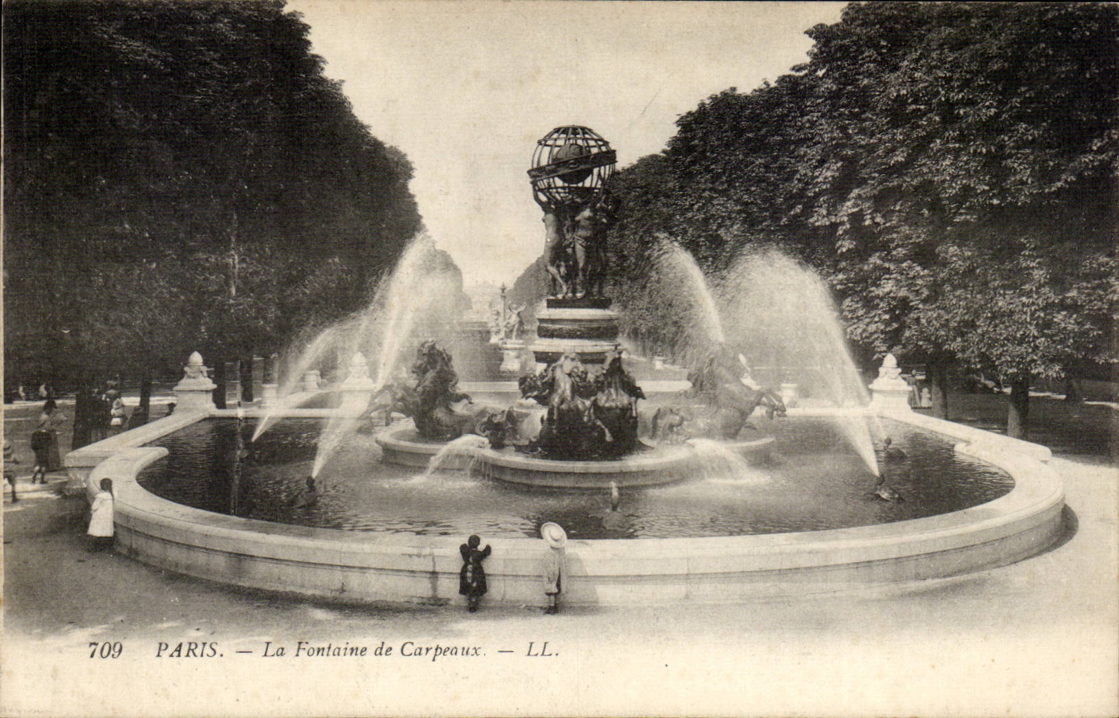 Paris - 6 - the Fountain of Carpeaux - CPA