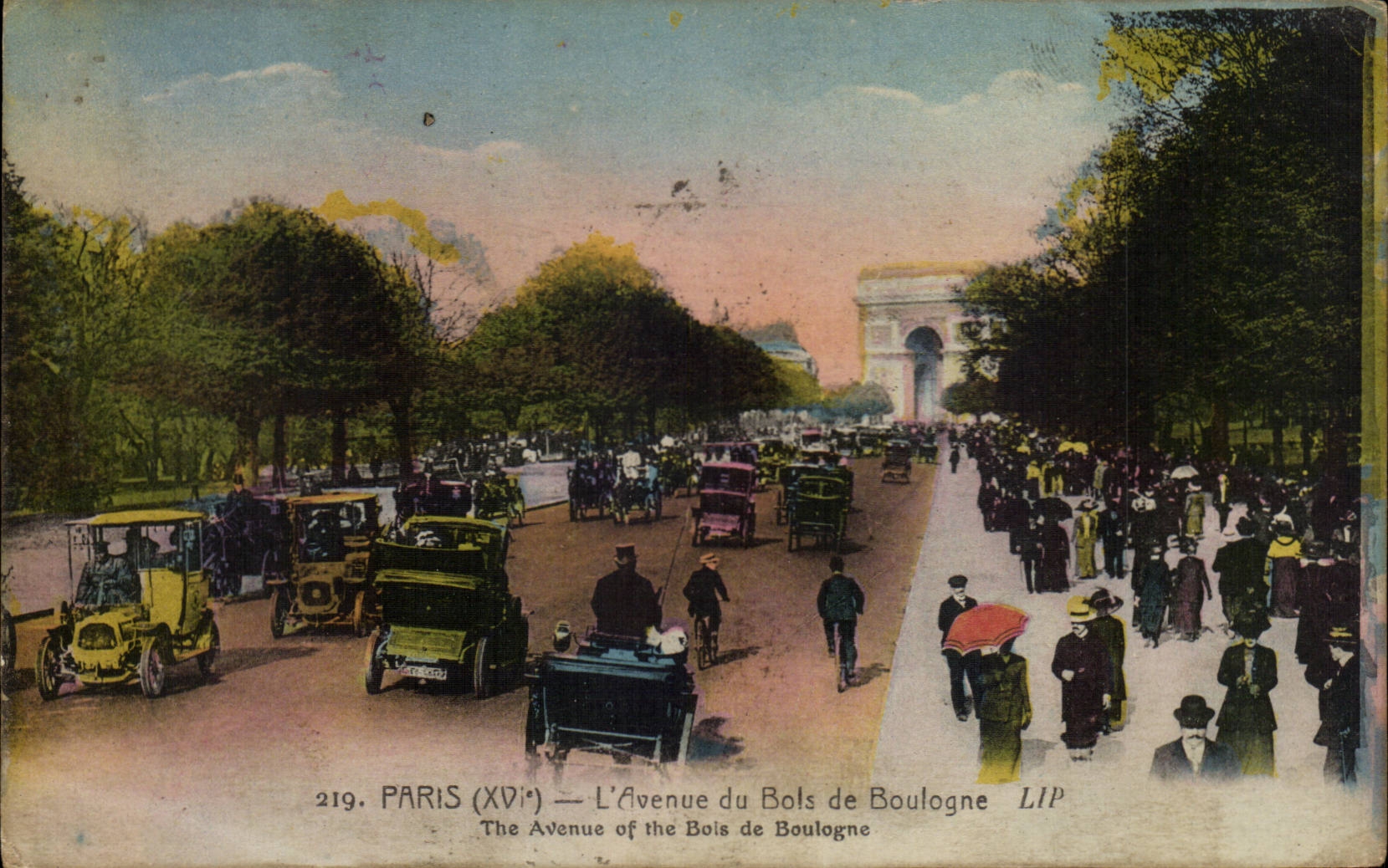 Paris CPA the avenue of the Bois de Boulogne