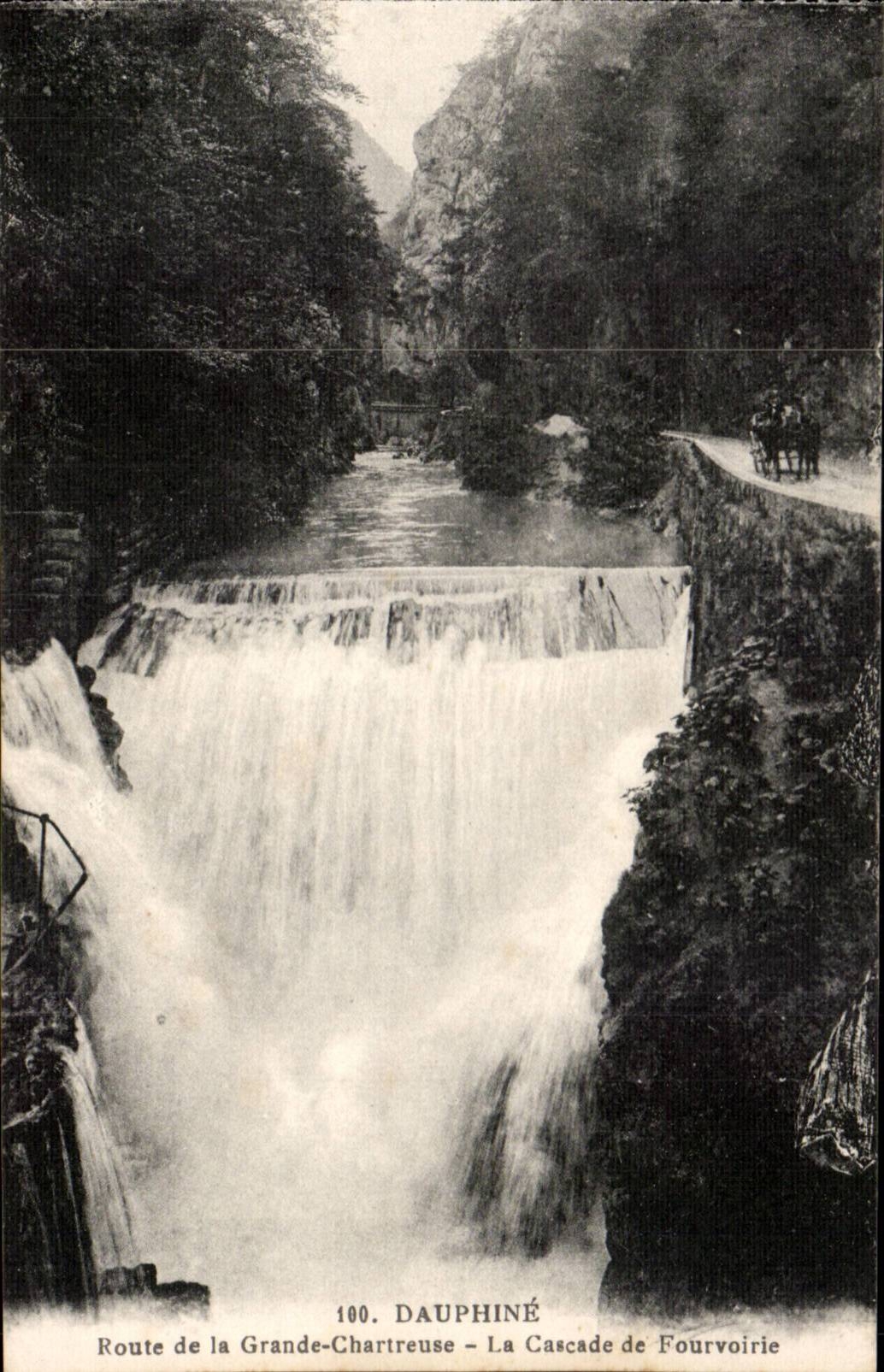 Chartreuse Strasse Dauphine-CPA von Gde die Kaskade von Fourvoirie