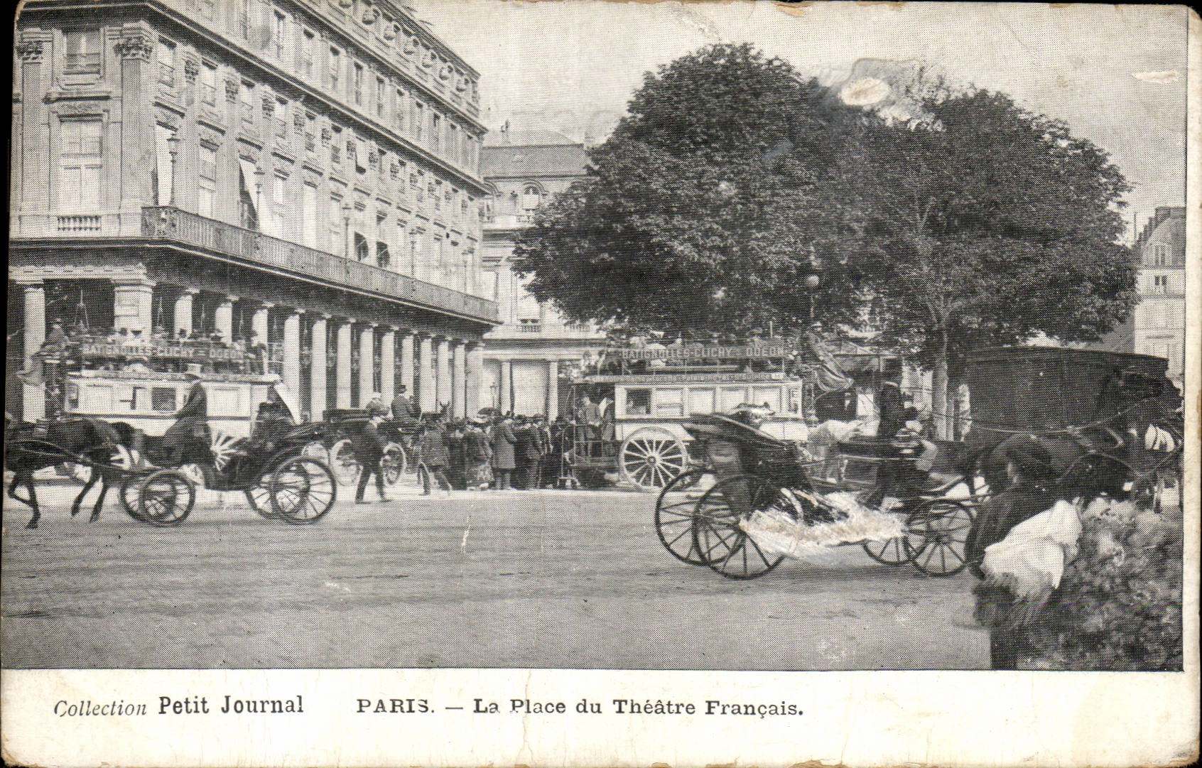 Paris CPA La place du Theatre Francais