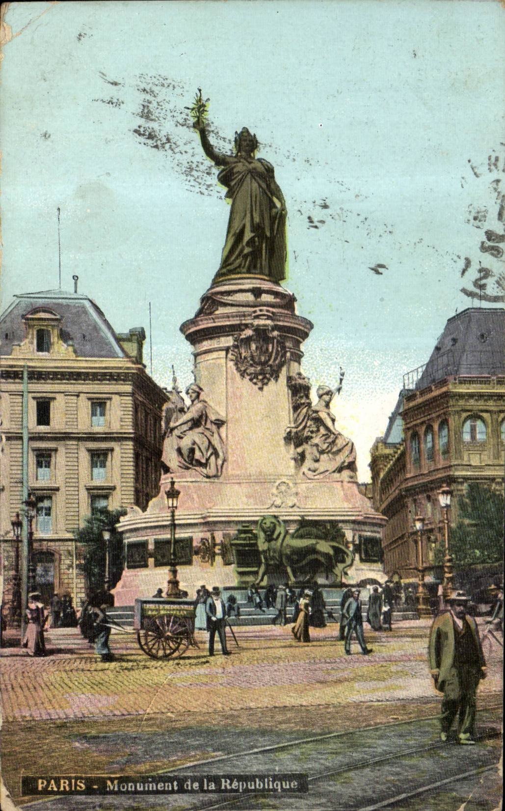 Paris CPA Monument of the Republic