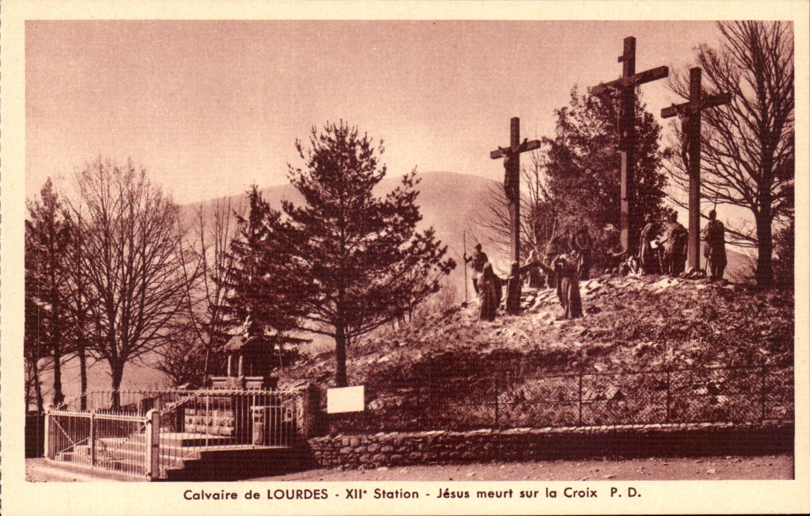 CPA Lourdes 12th Jesus station dies on the Cross