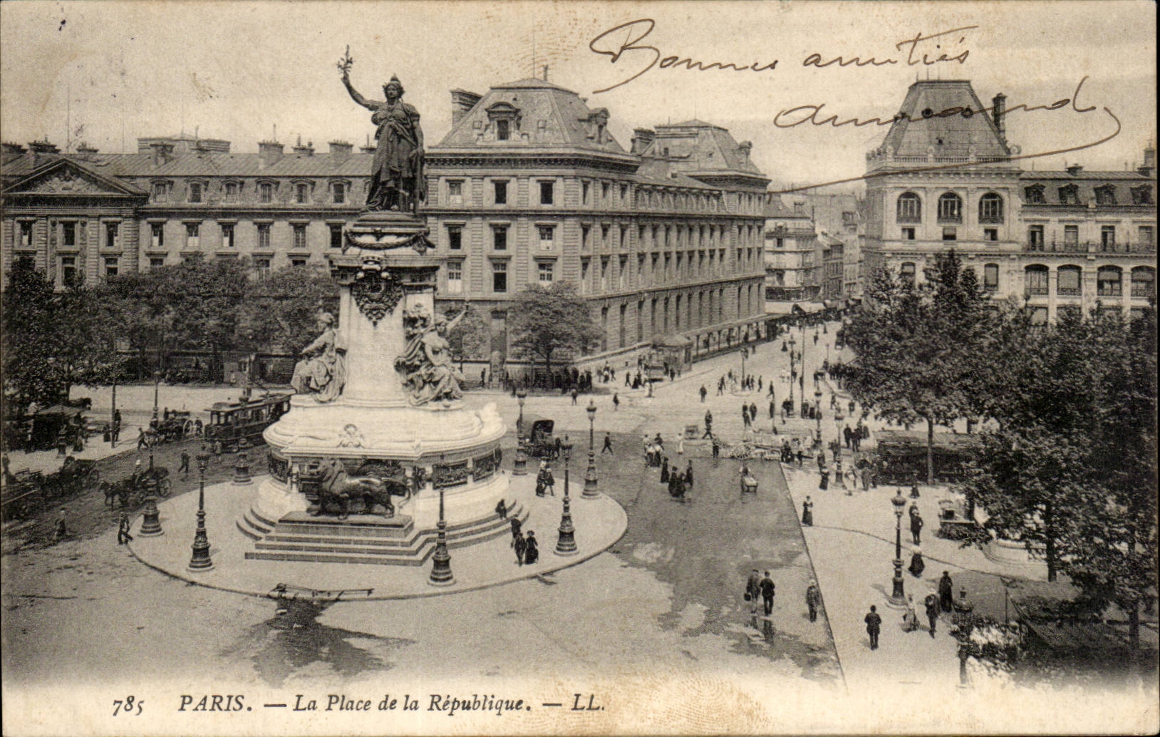 Paris CPA Places Republic