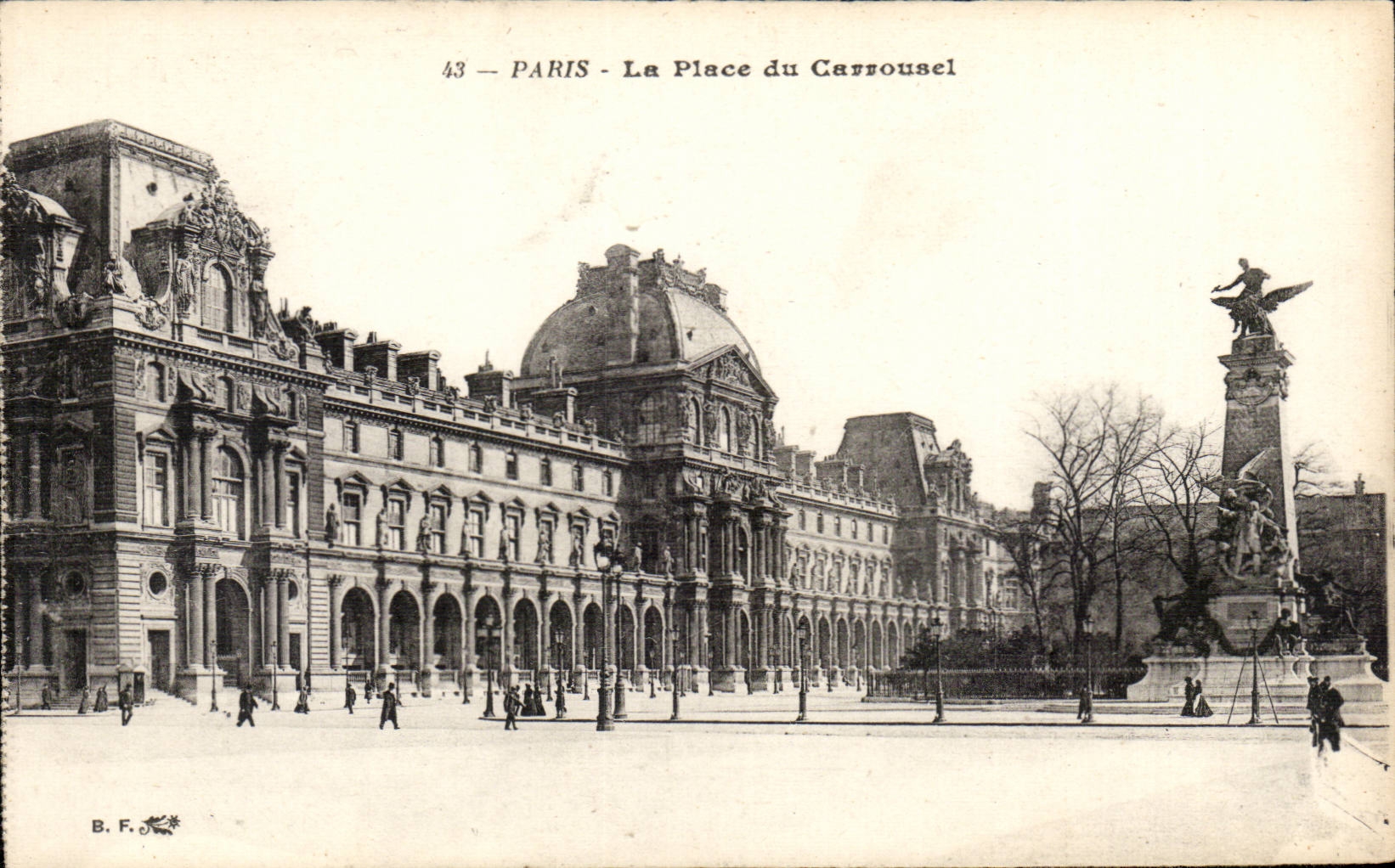 Paris CPA Place du Carrousel