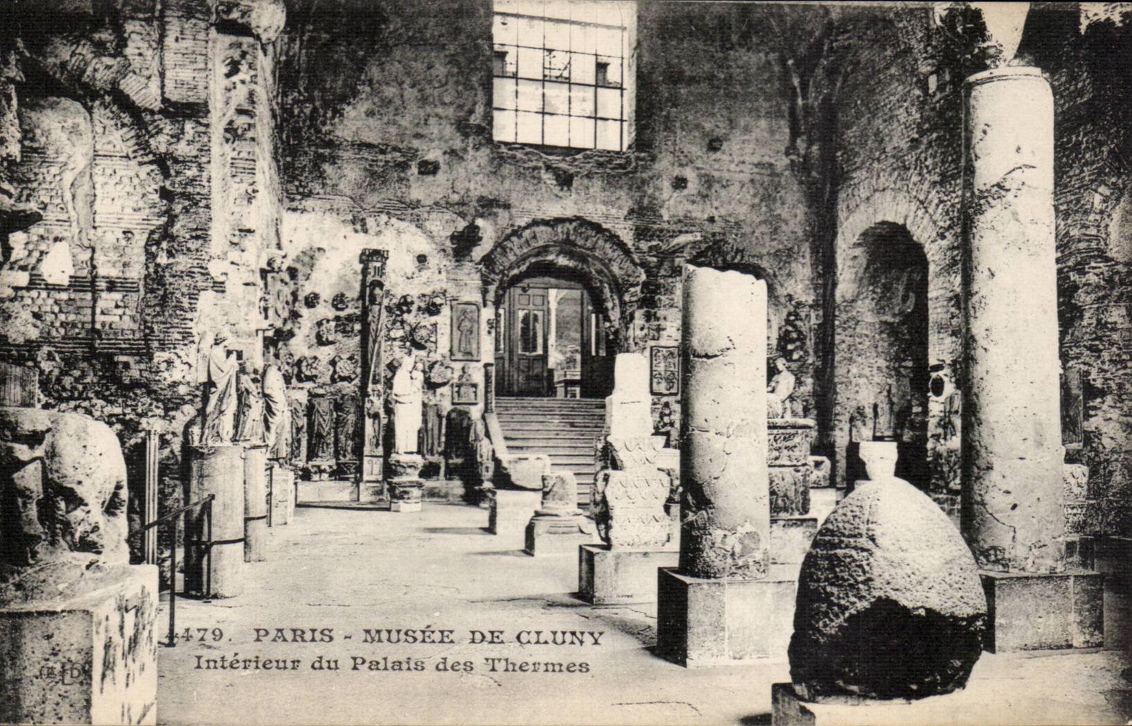 Paris CPA Museum of Interior Cluny of the palate of the thermal baths