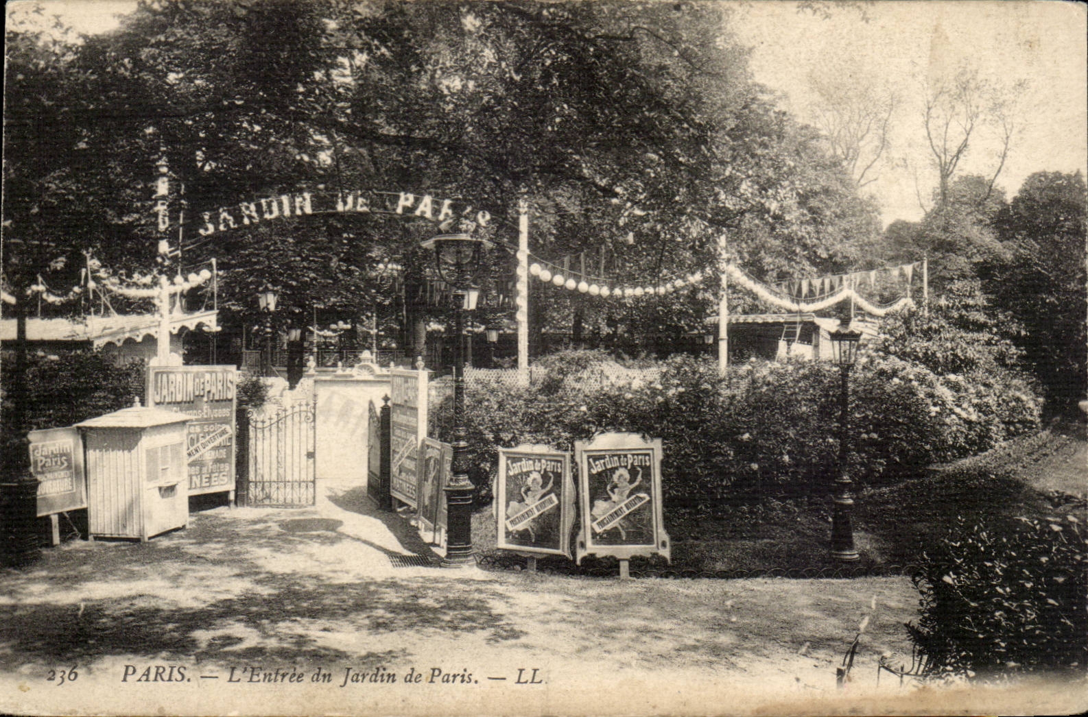 Paris CPA L'netree du jardin de Paris