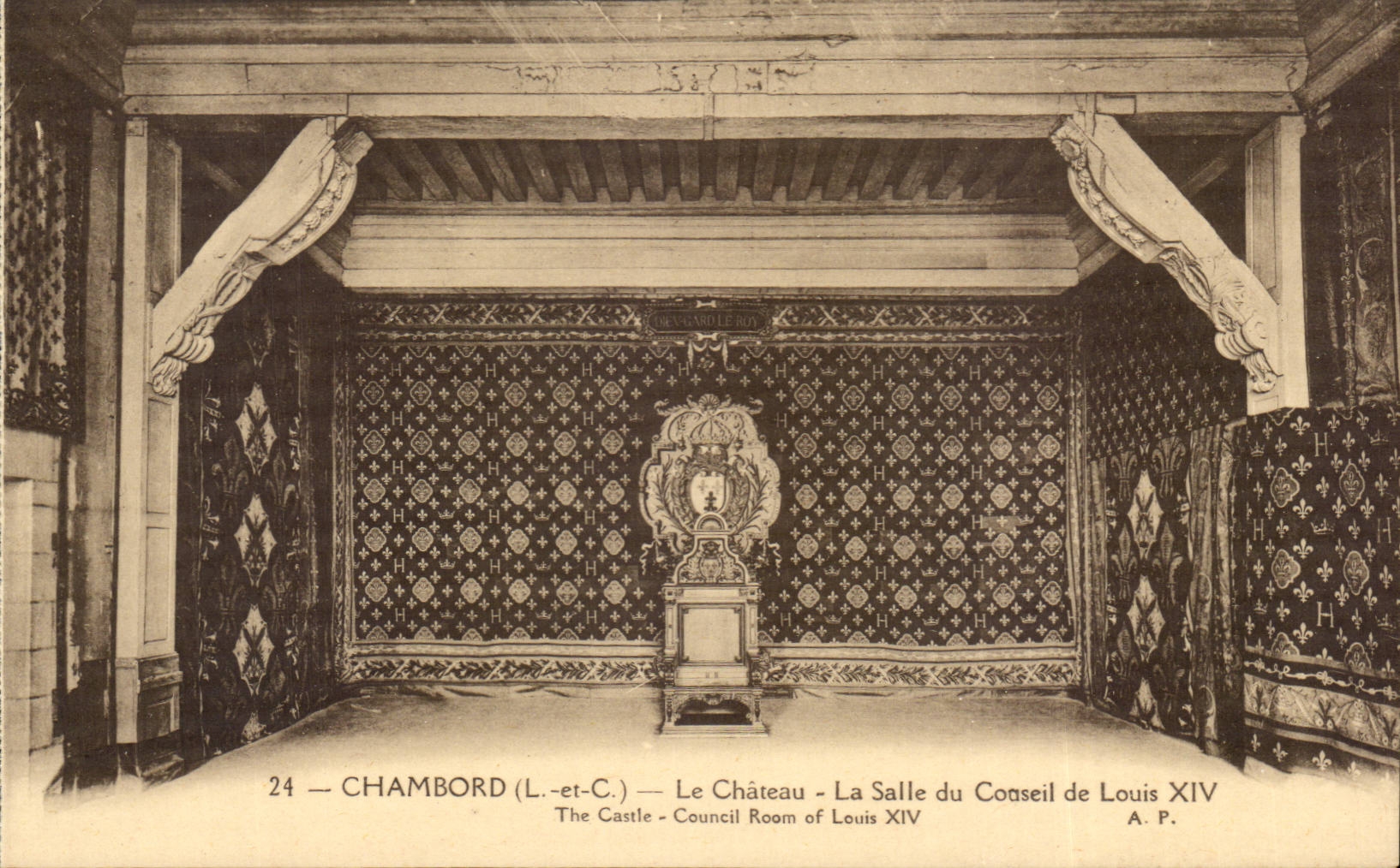 Chambord CPA Le chateau La salle du conseil de Louis XIV