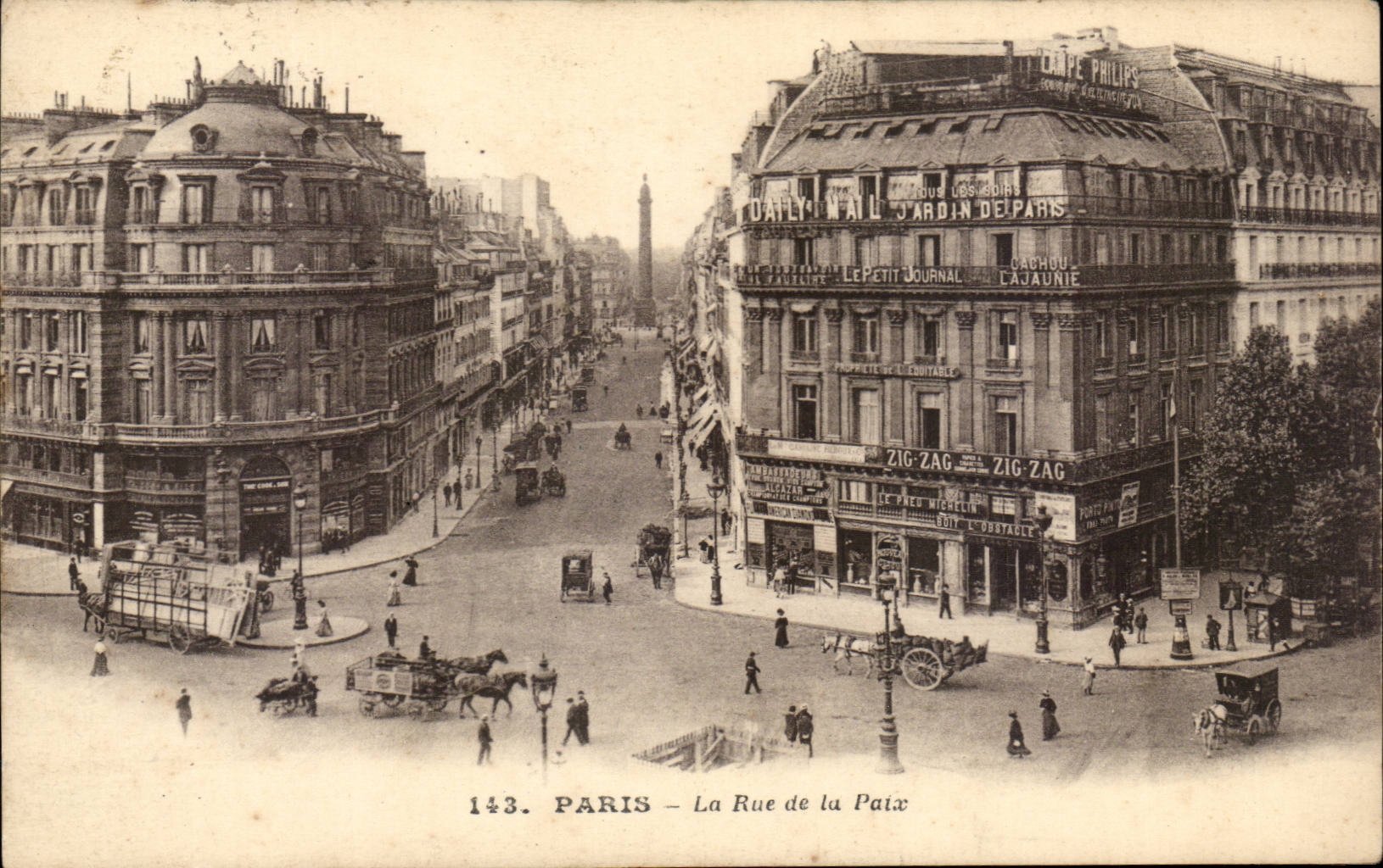 Paris CPA the street of Peace