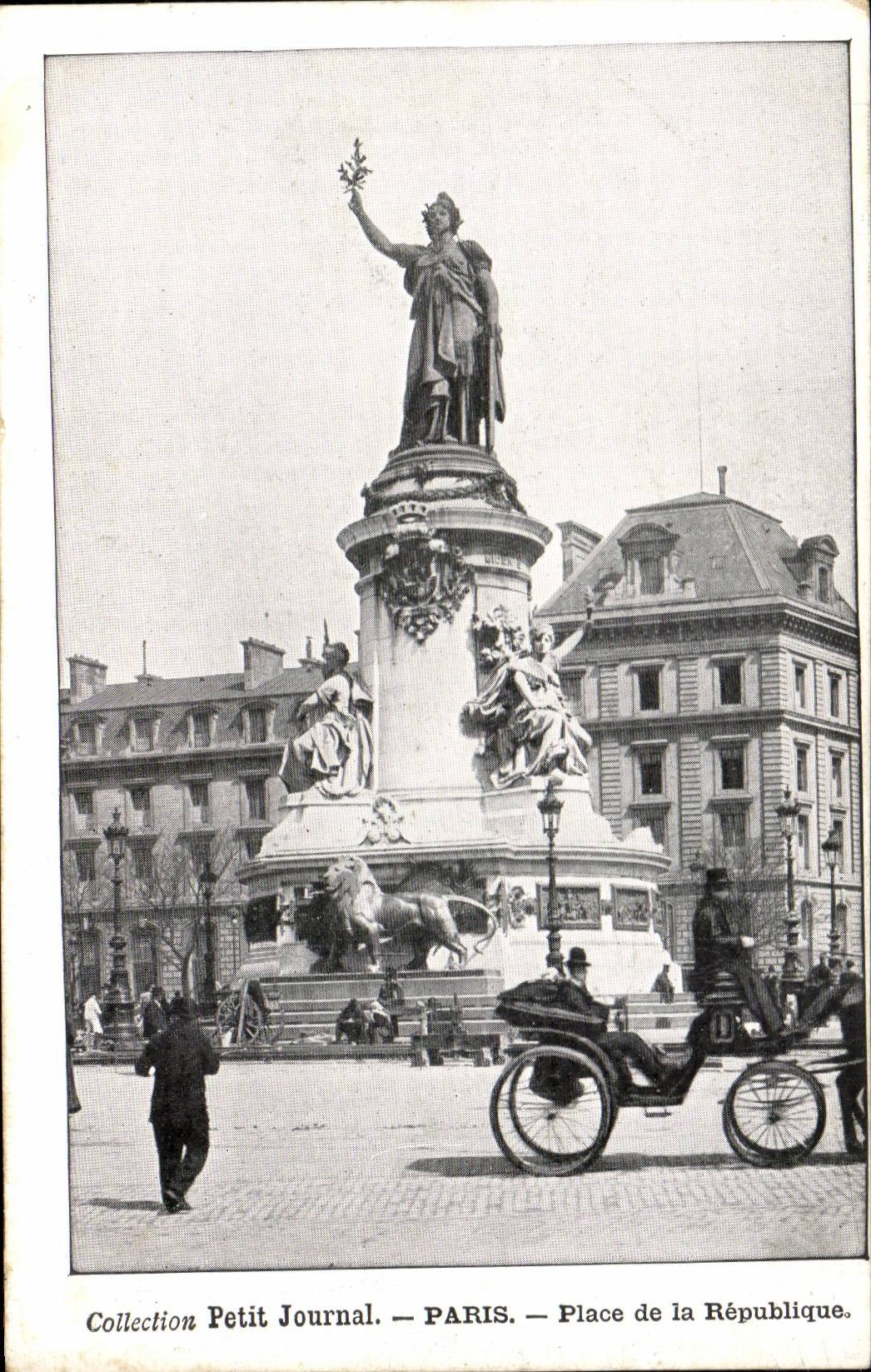 Paris CPA Places Republic