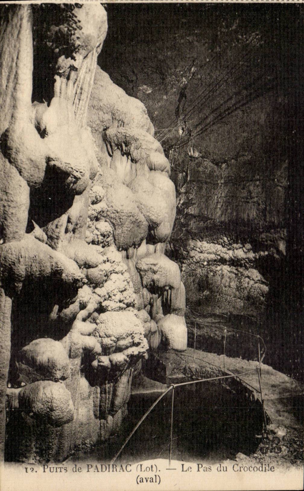 CPA Well of Padirac the step of crocodile