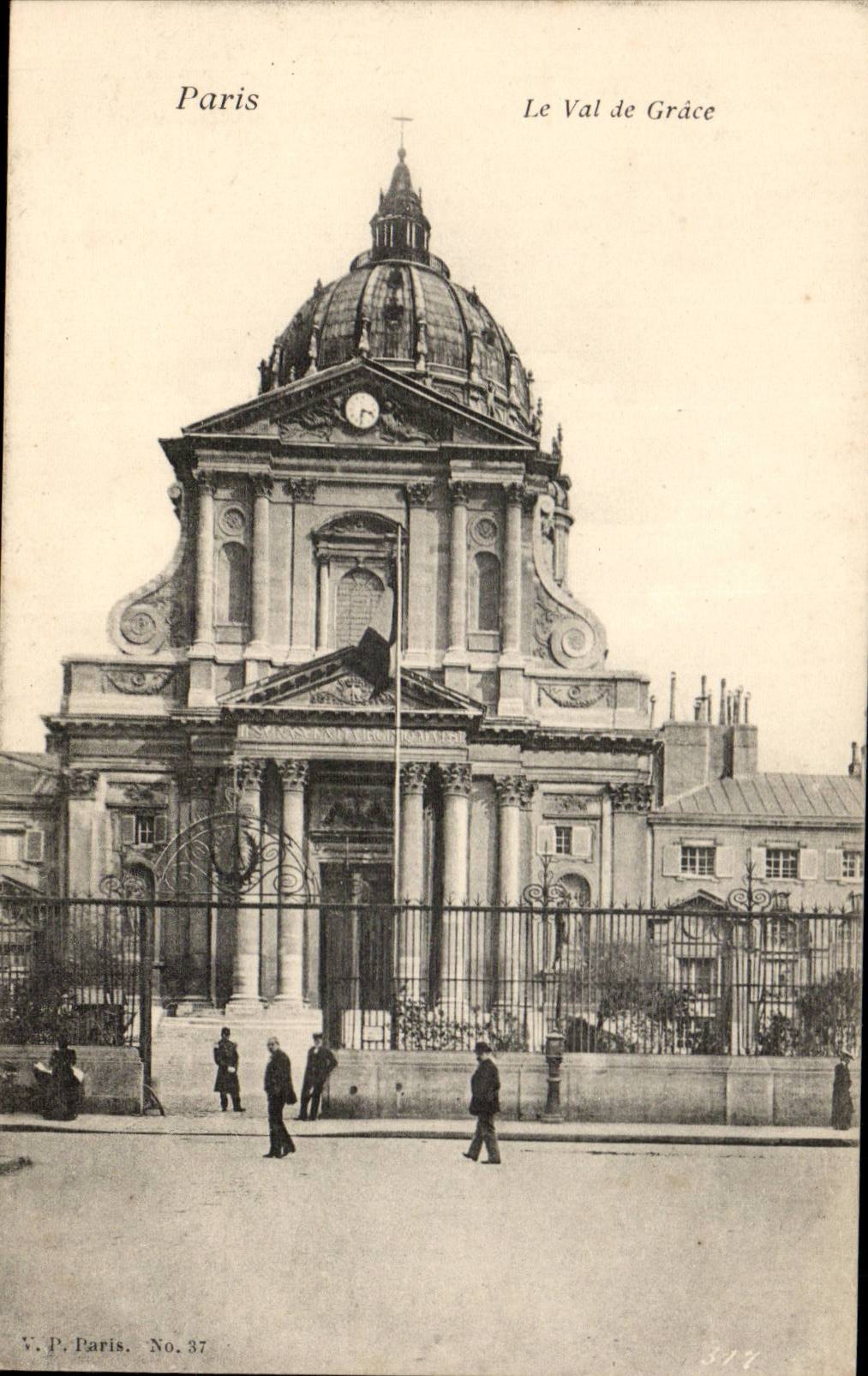 Paris CPA the Val de Grâce (hospital)