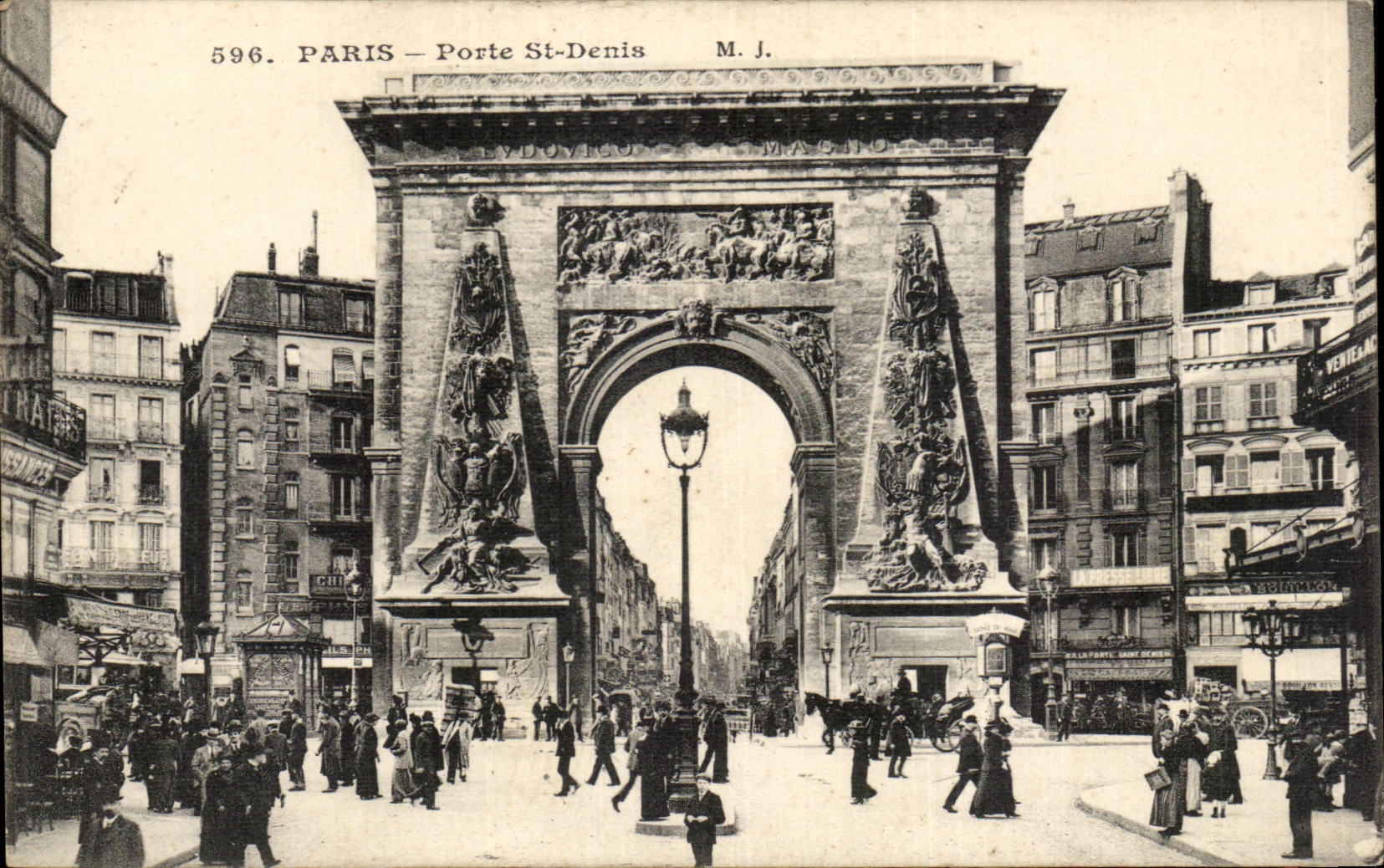 Paris CPA carries St Denis