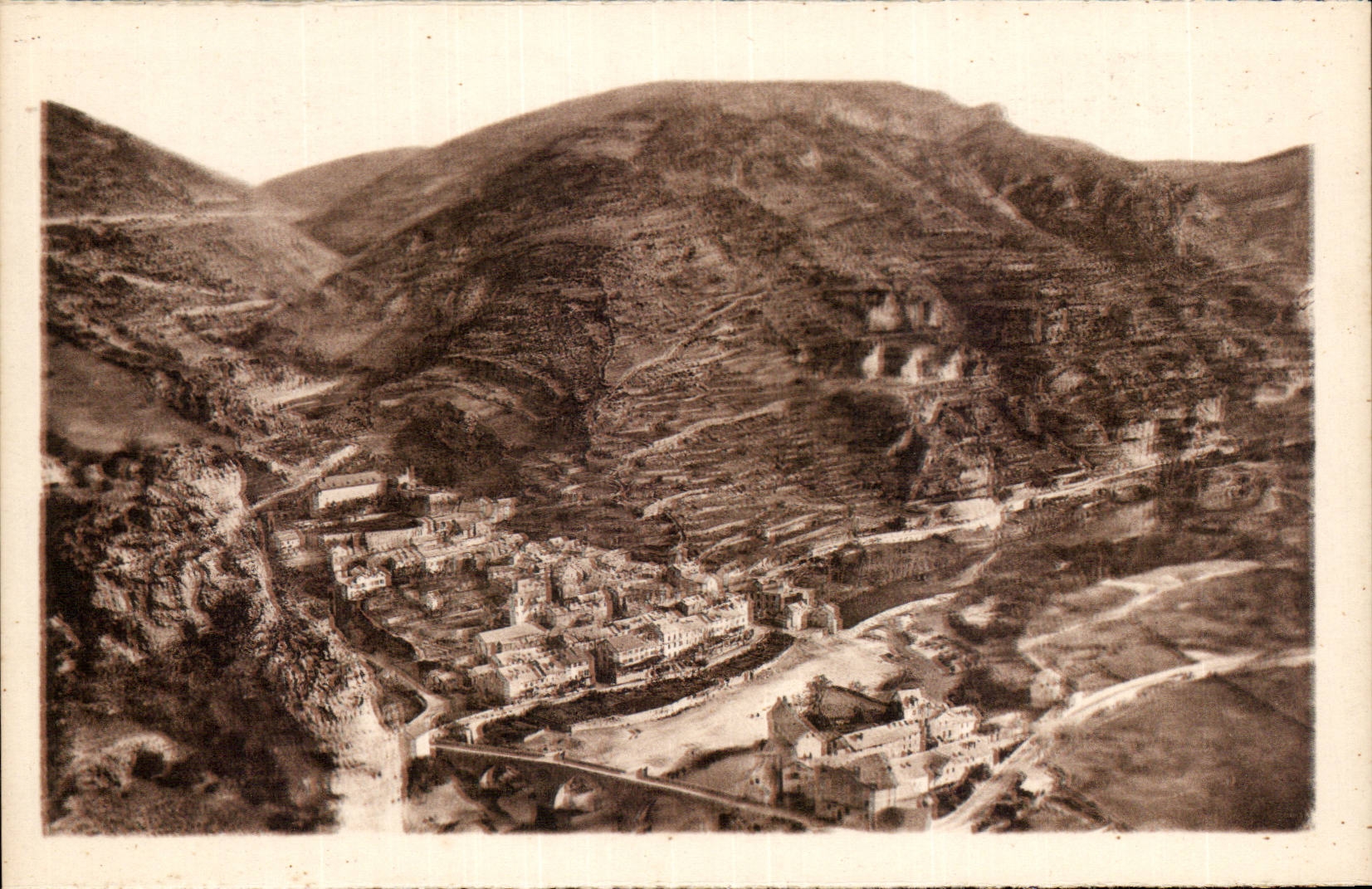 Falls of Tarn CPA co Enimie Panoramic View