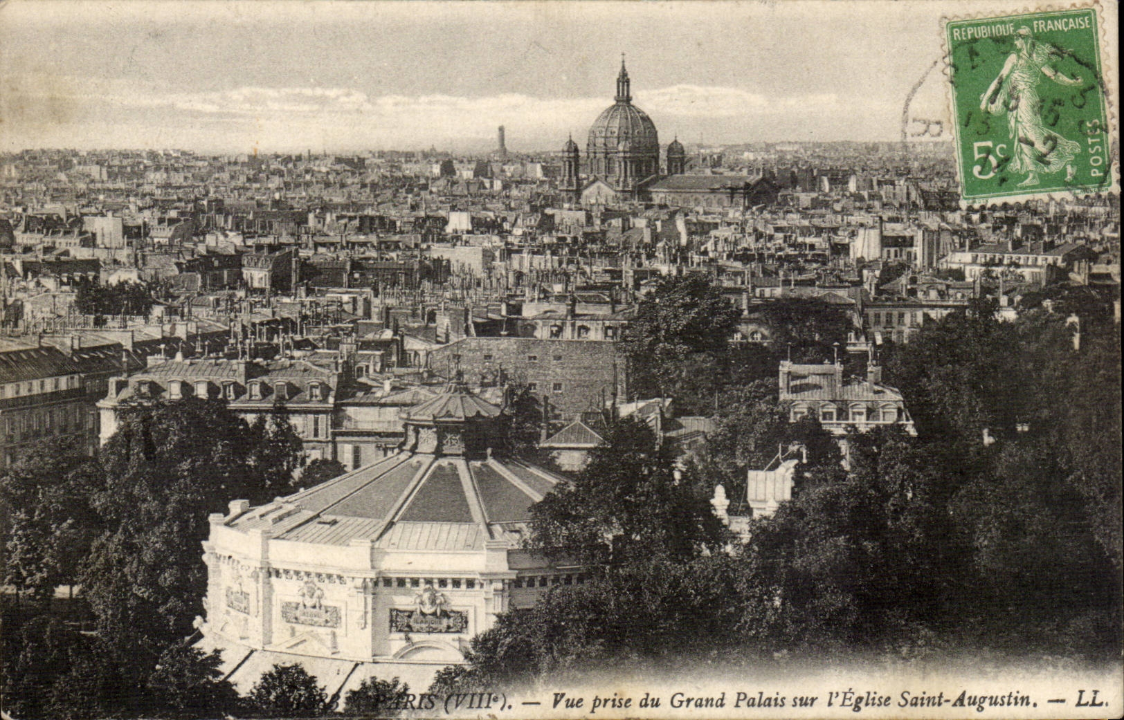 Paris CPA Vue prise du grand palais sur l'eglise Saint Augustin