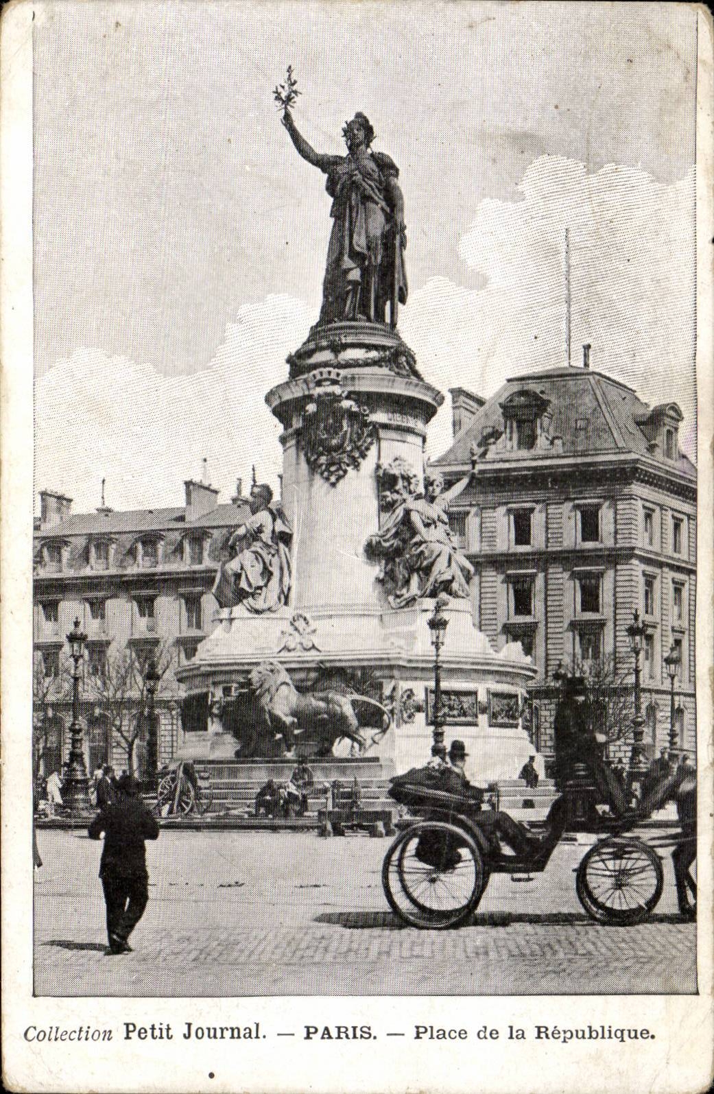 Paris CPA Places Republic