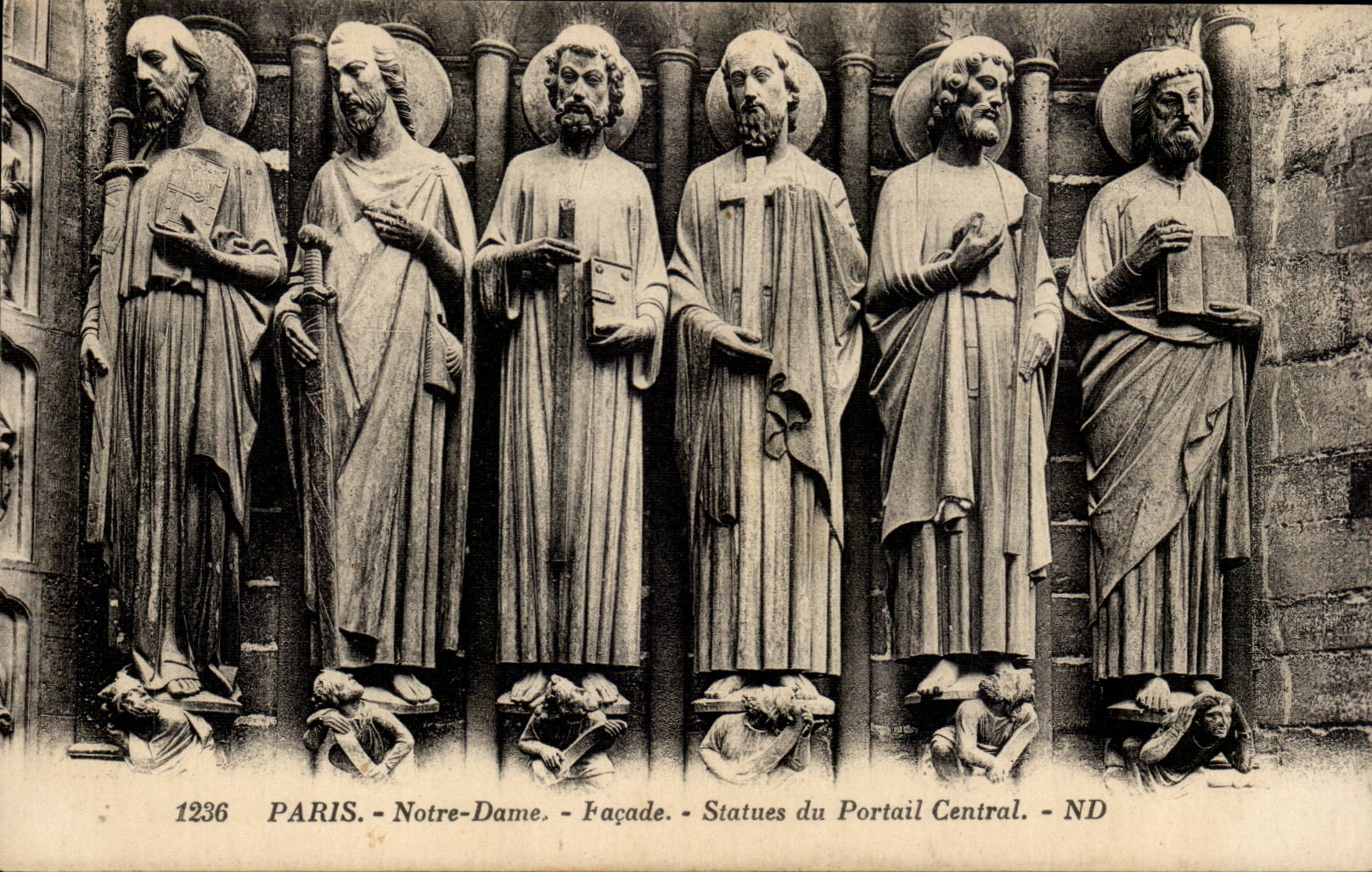 Paris - 4 - Facade - Notre Dame - Statues du Portail Central CPA