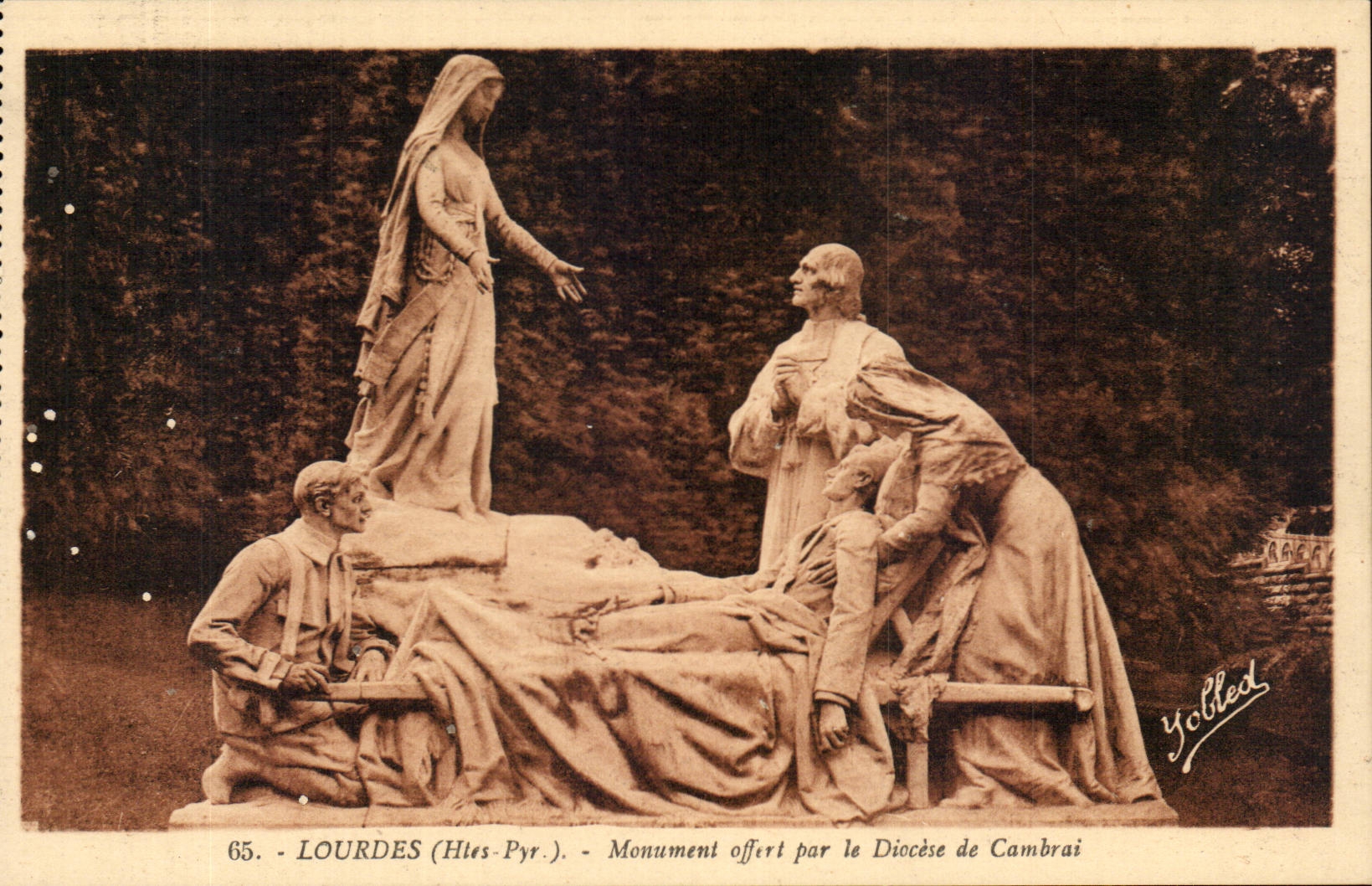 Lourdes - Monument offered by the Cambric CPA Diocese