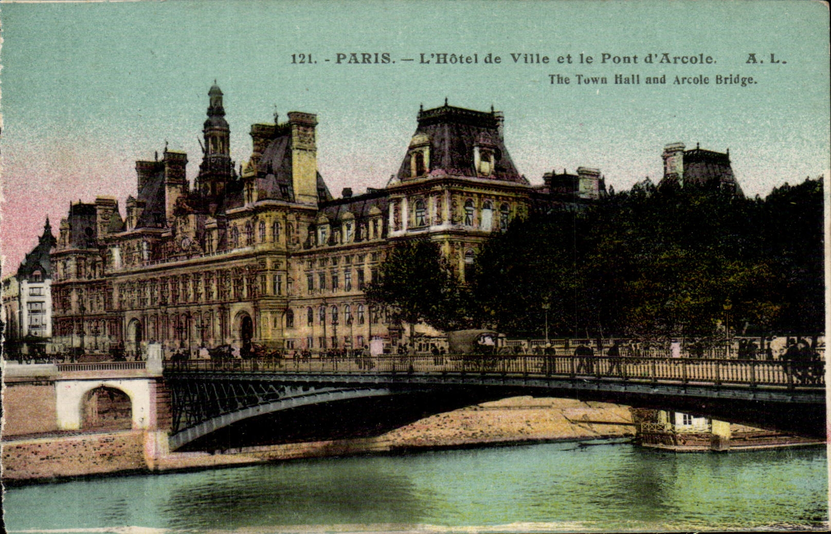 Paris - 4 - L'Hotel de Ville et le Pont d'Arcole CPA