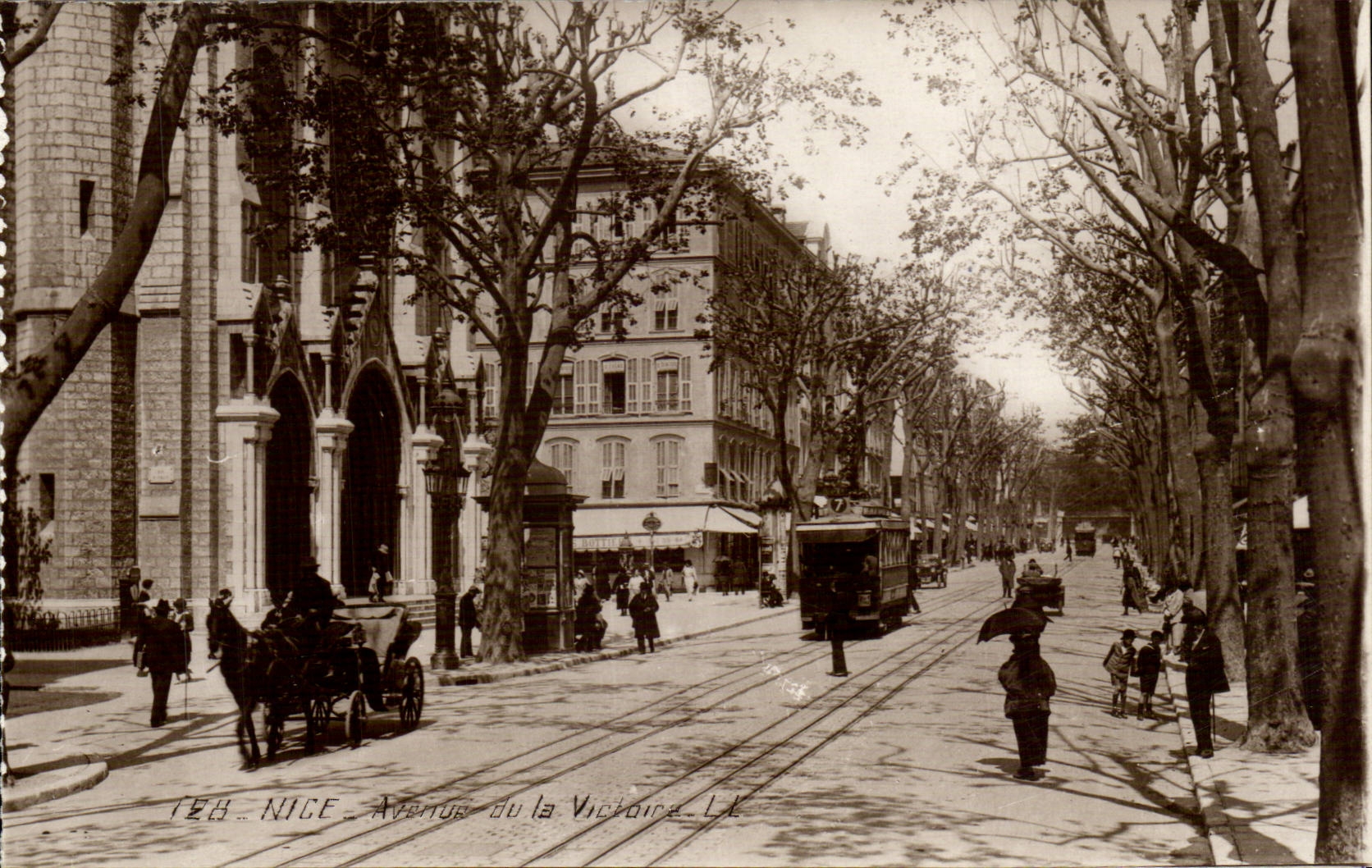 Nice - Avenue of Victoria - horse - horse - tram - CPA