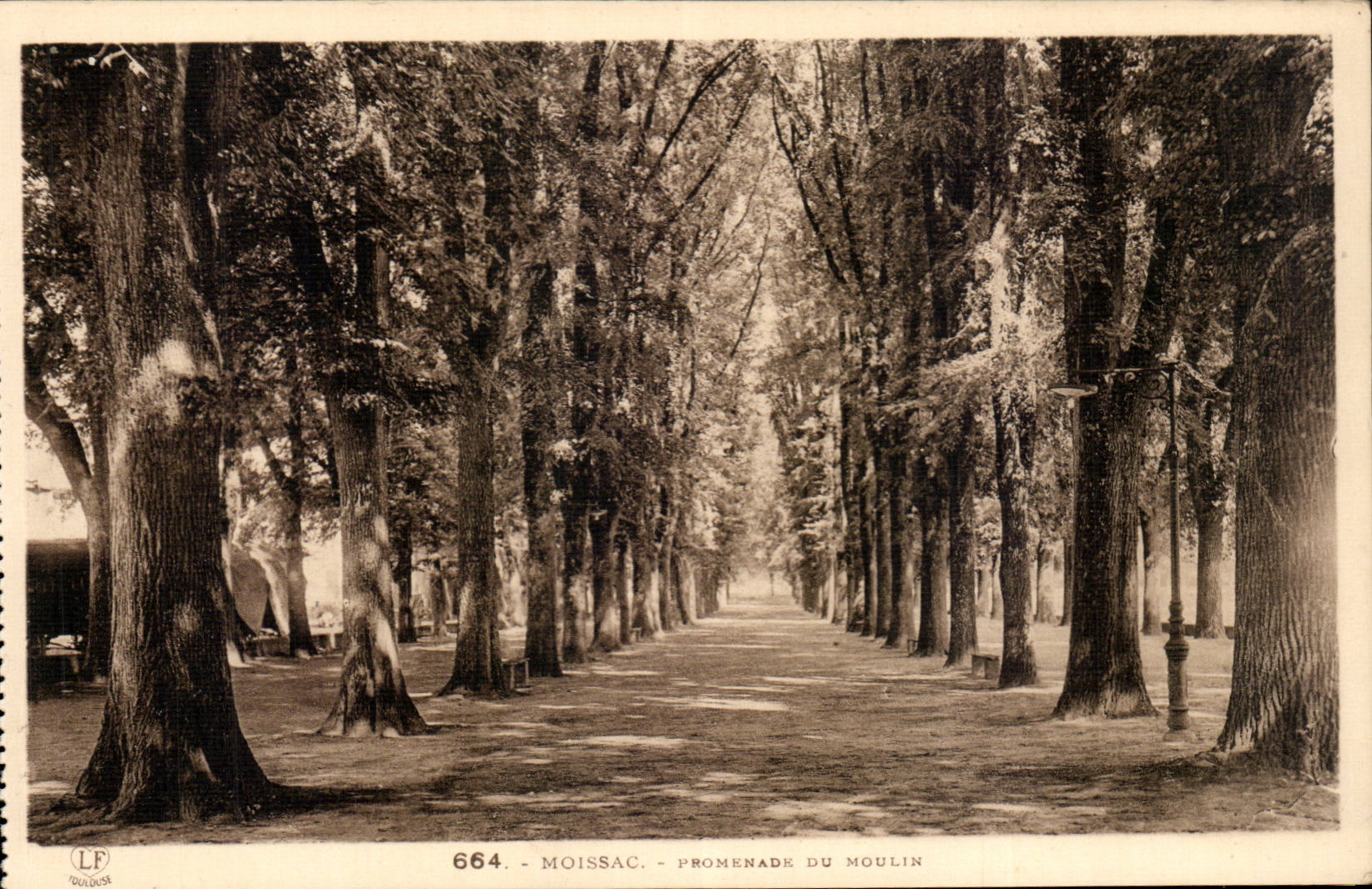 Moissac - Walk of the Mill - CPA