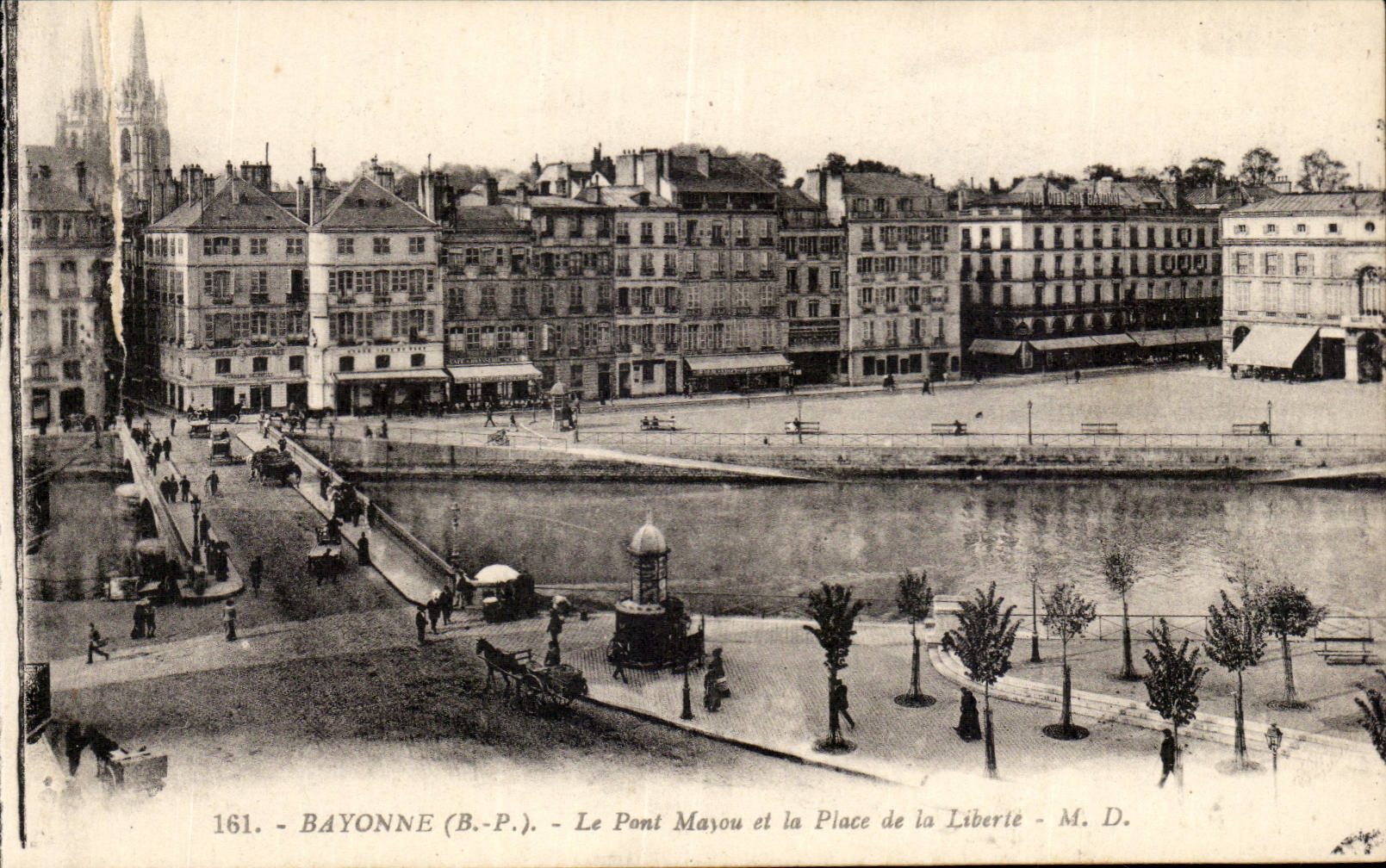 Bayonne - the Mayou Bridge and the Place of Freedom - CPA