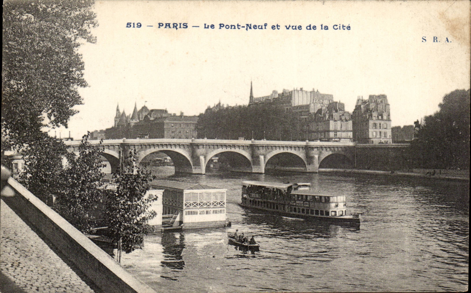 Paris - 1 - Le Pont Neuf et vue de la Cite - CPA 