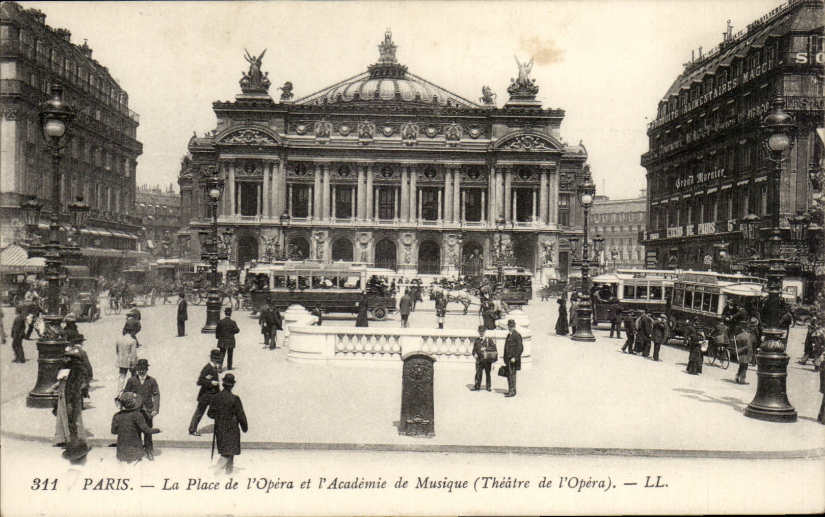 Paris - 9 - Place de l'Opera et l'Academie -de Musique CPA