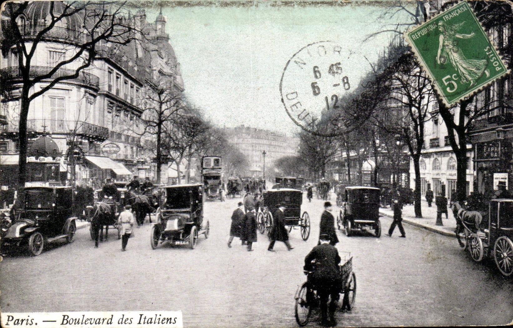 Paris - 9 - Boulevards des Italiens CPA