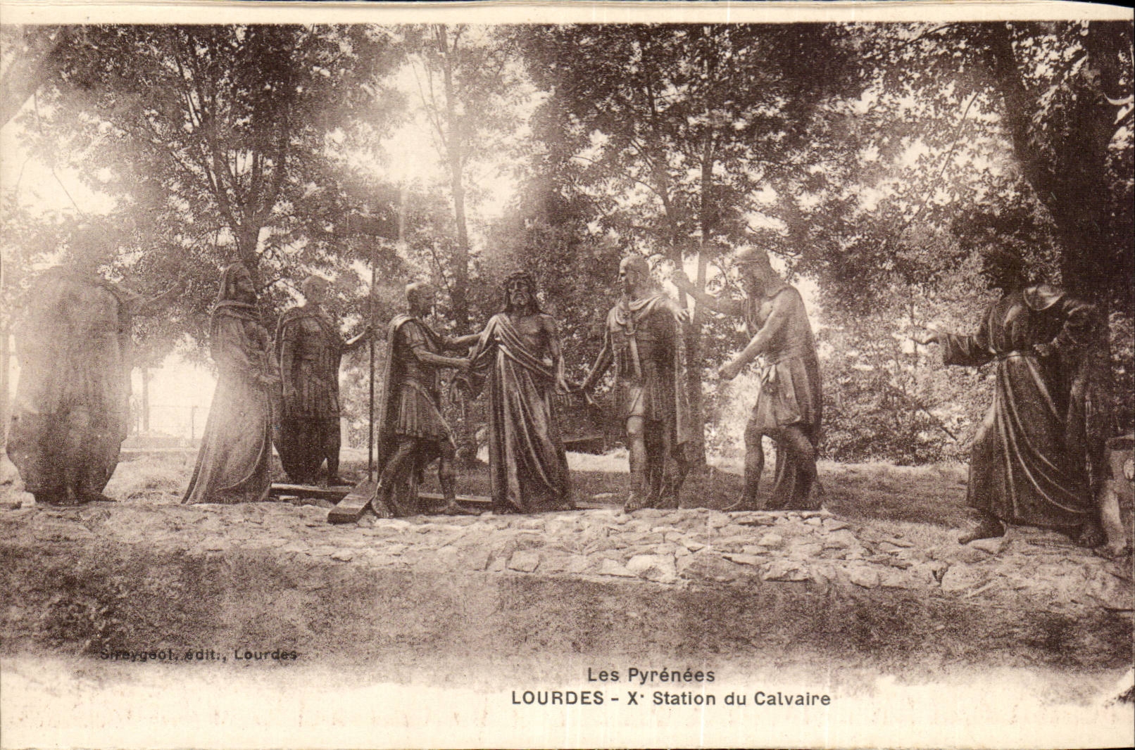 Lourdes - X Station of Martyrdom CPA