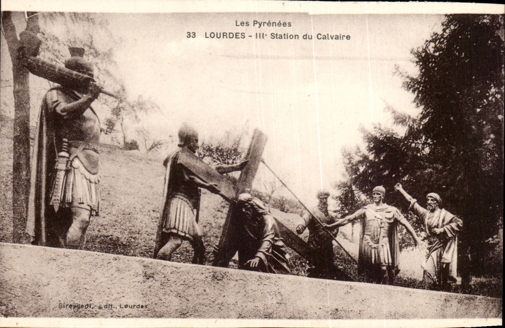 Lourdes - III Station of Martyrdom CPA