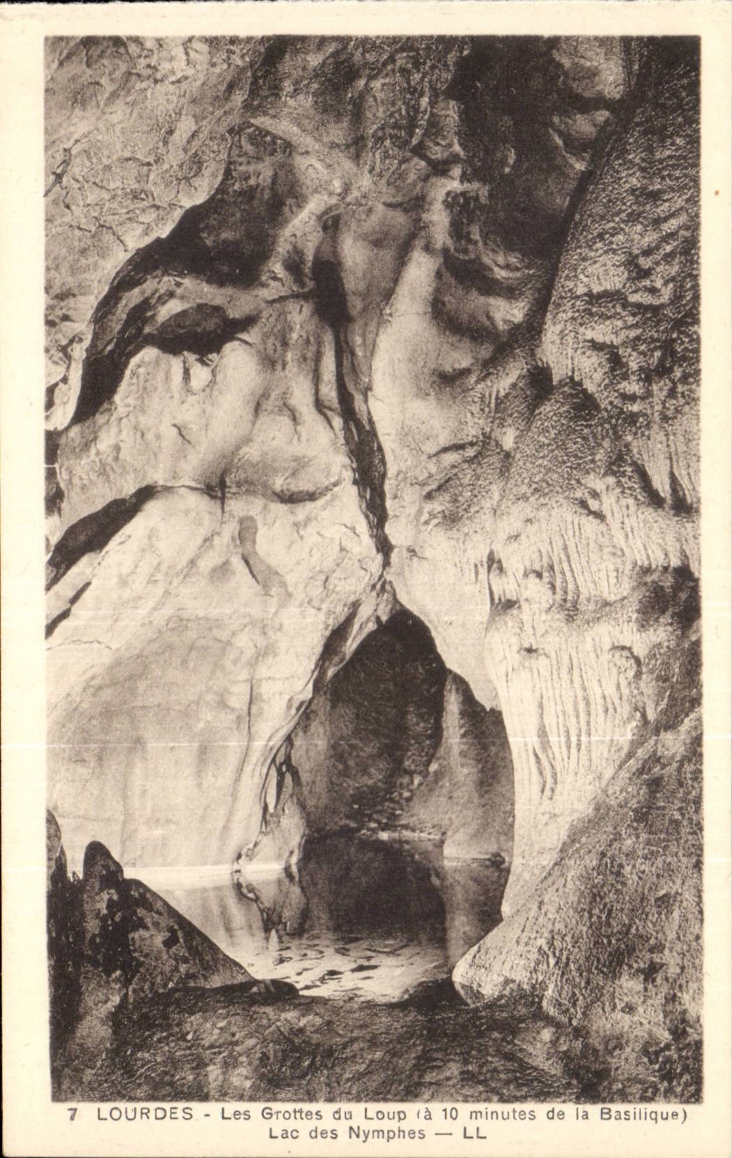 Lourdes - Caves of the Wolf - Lake of Nymphs CPA