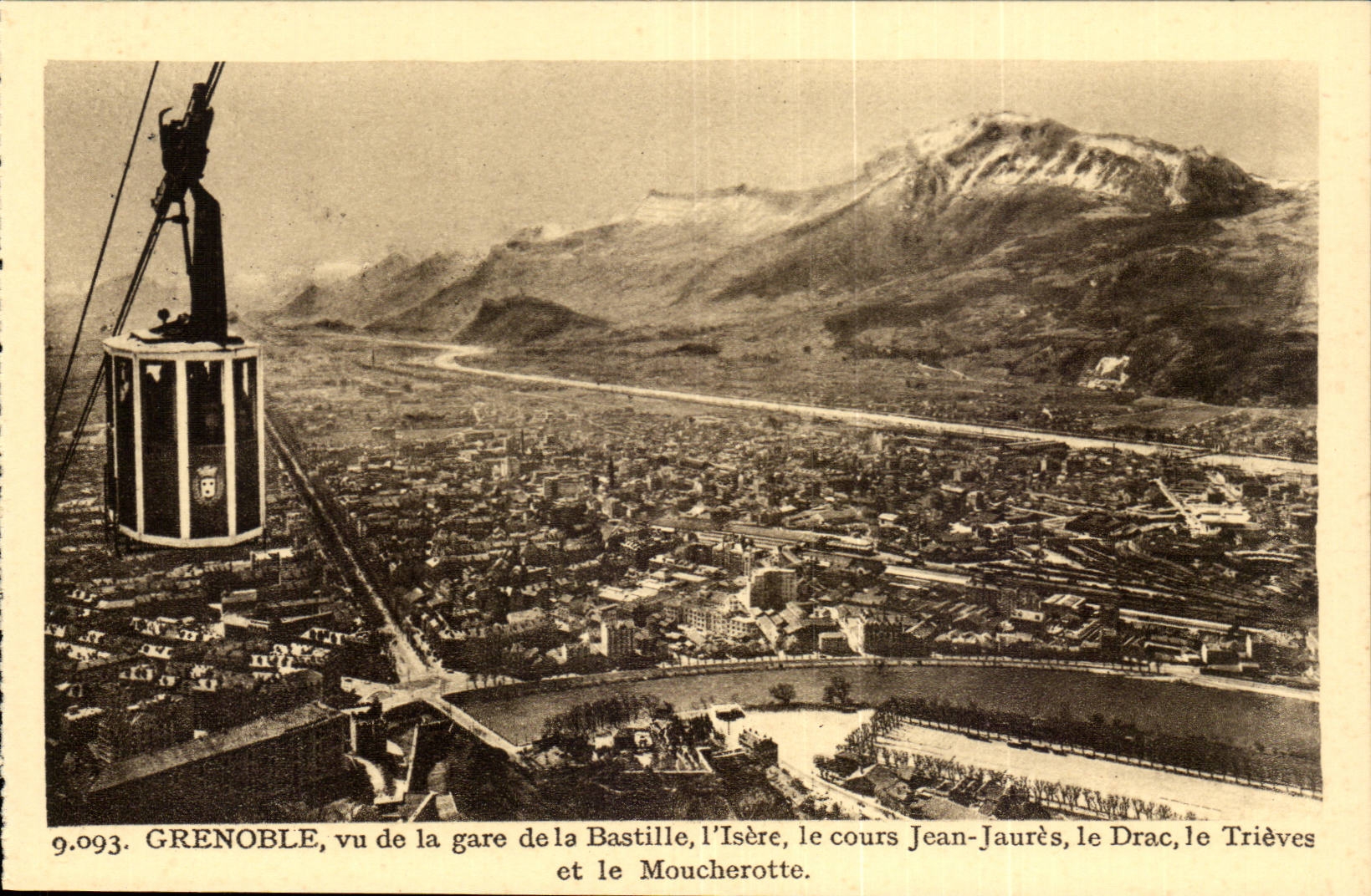 Grenoble - gesehene Station der Bastille - Isere - Course Jean Jaures CPA