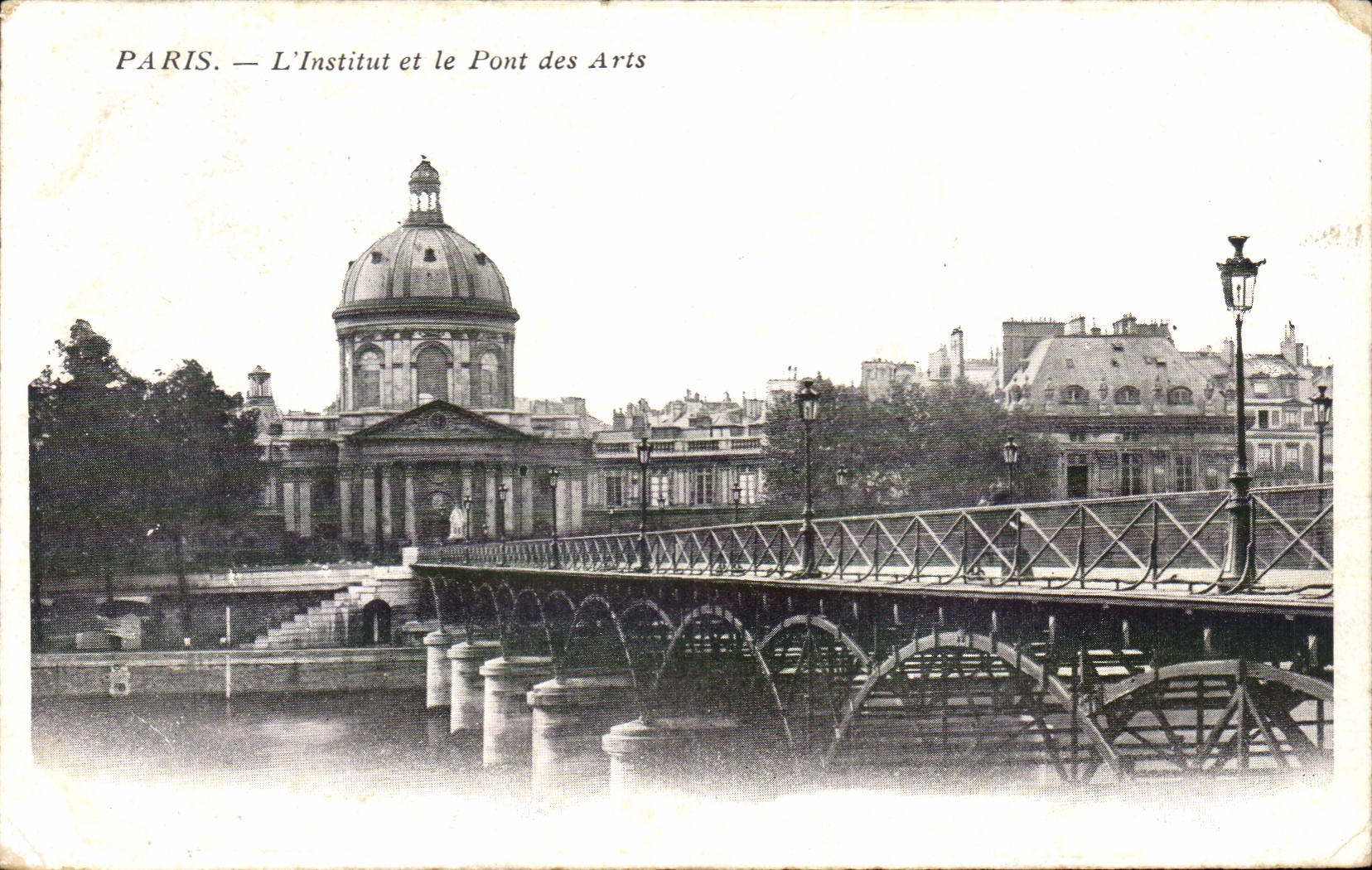 Paris - L'Institut et le Pont des Arts - CPA 
