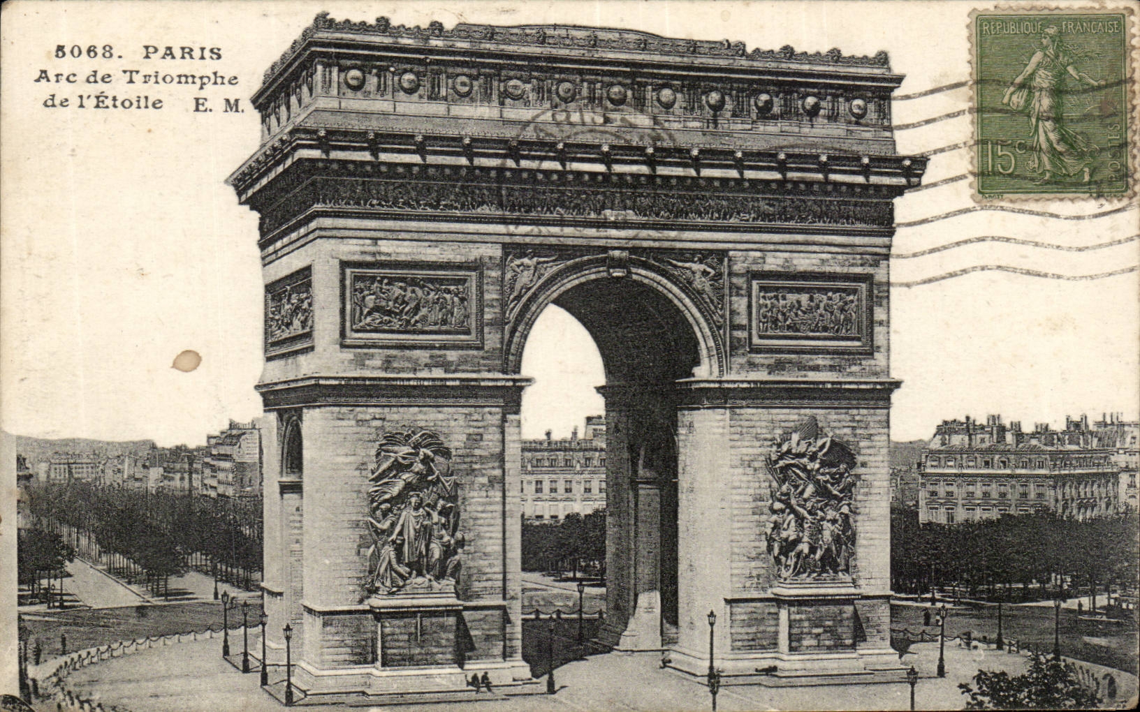 Paris - 8 - Arc de Triomphe and Etoile - CPA