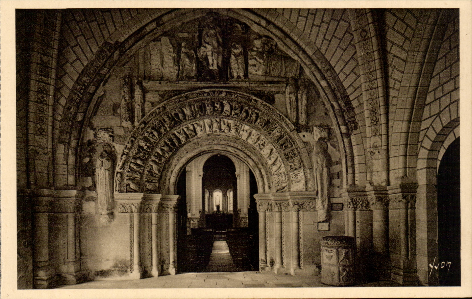 Loaches - the Castle - Gate of Collegial Saint the Bear - CPA